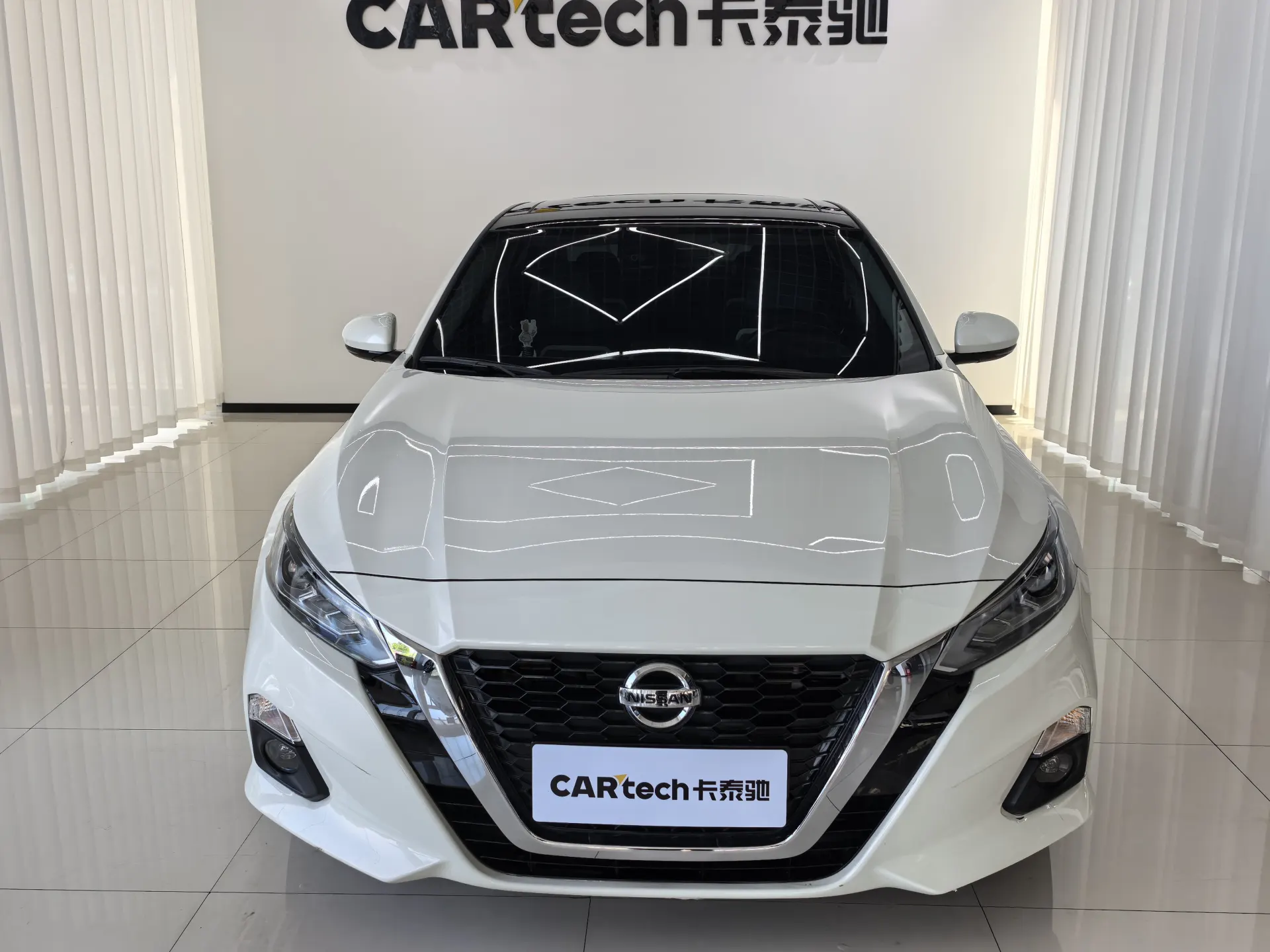 Nissan Teana, 2023 3