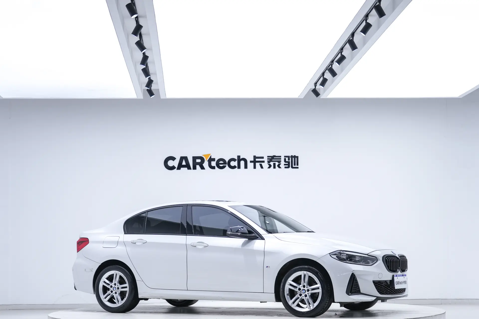 BMW 120i, 2023 2