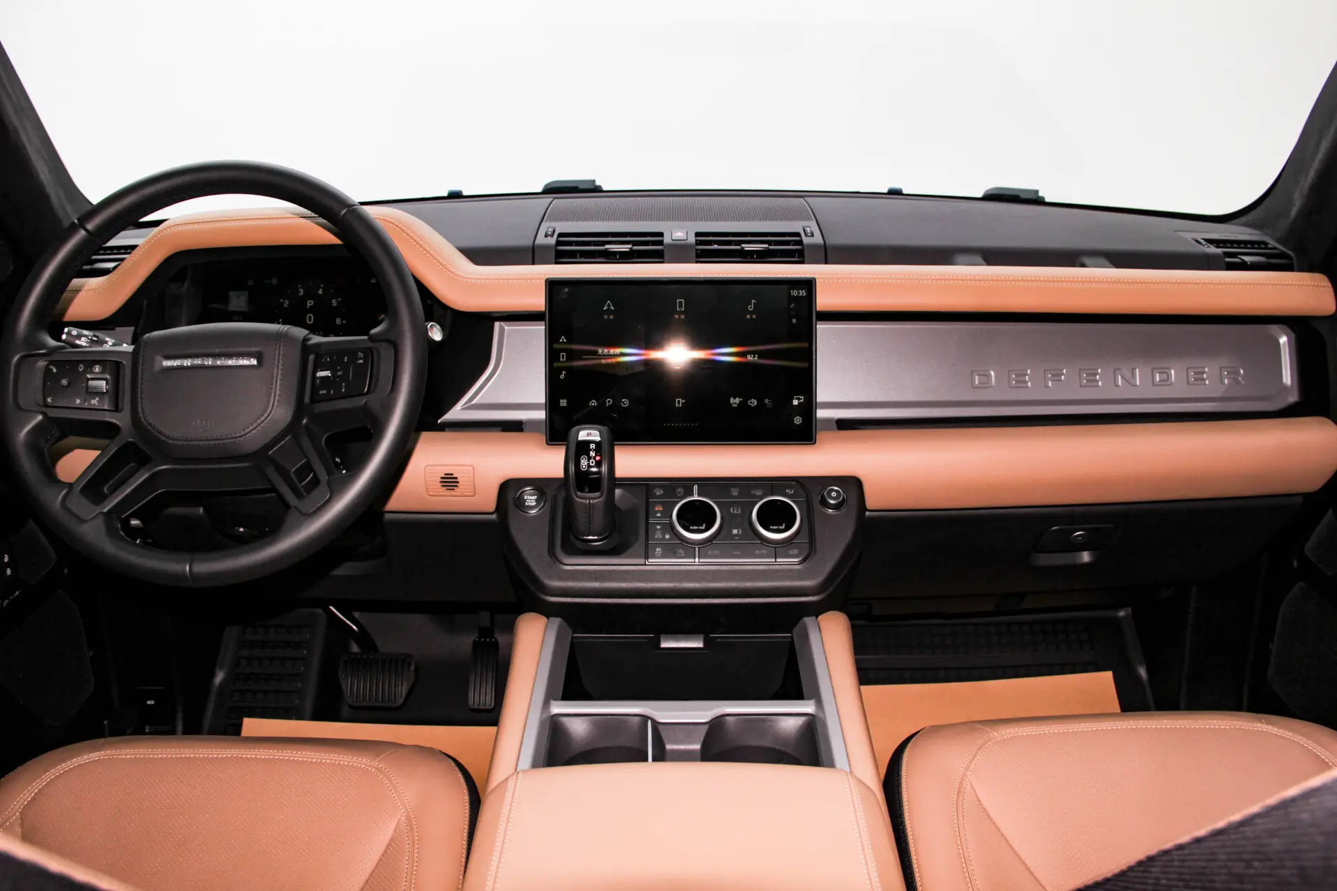 Land Rover Defender, 2025 23