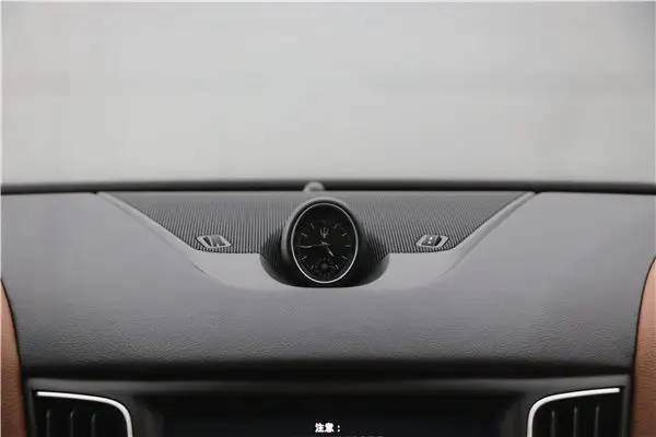 Maserati Levante, 2018 16