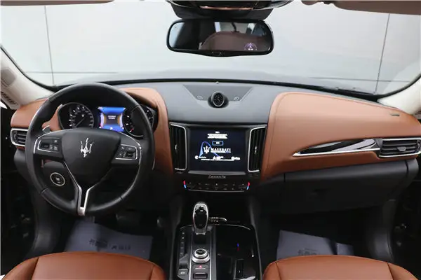 Maserati Levante, 2018 4