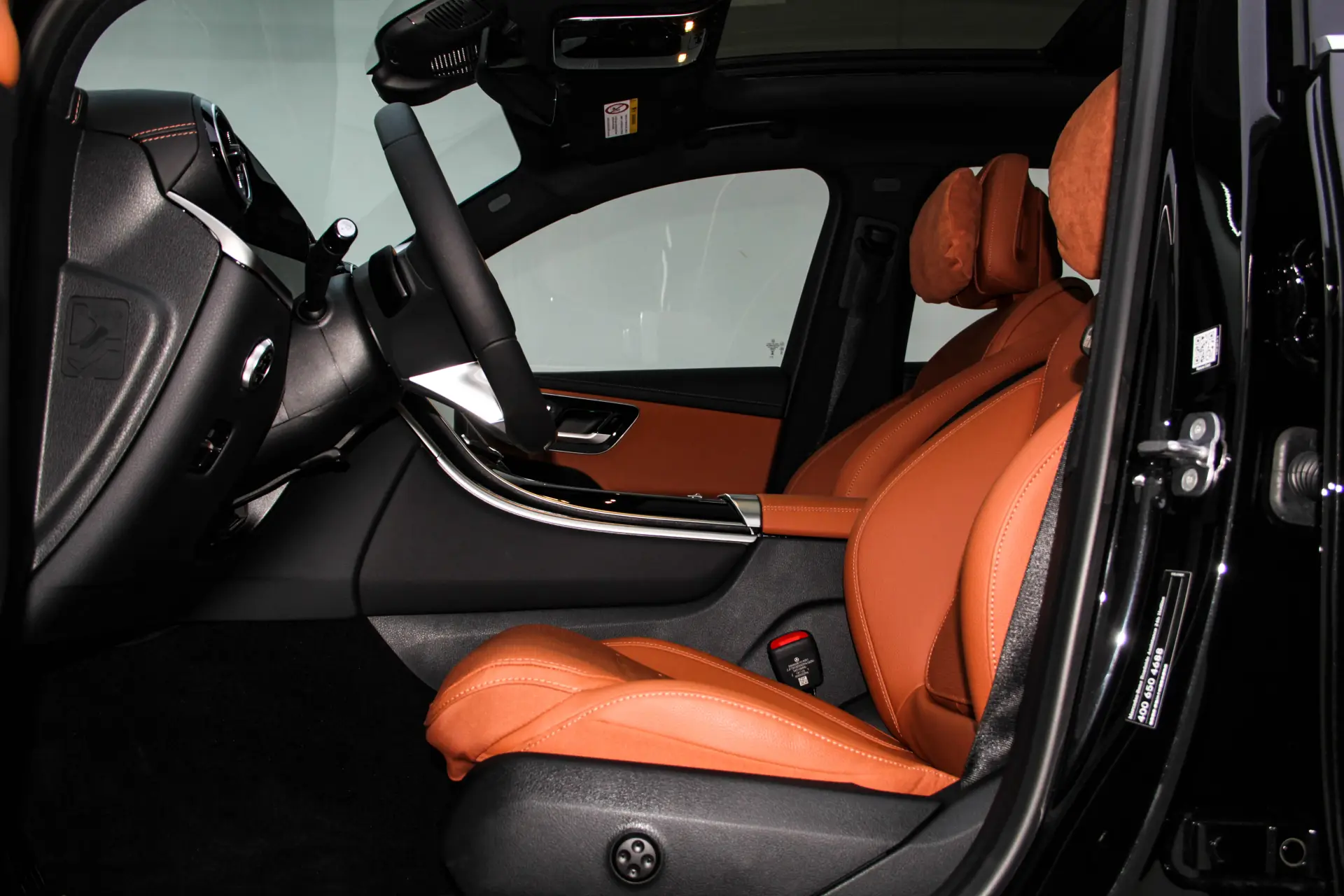 Mercedes-Benz GLC 260 L, 2026 17