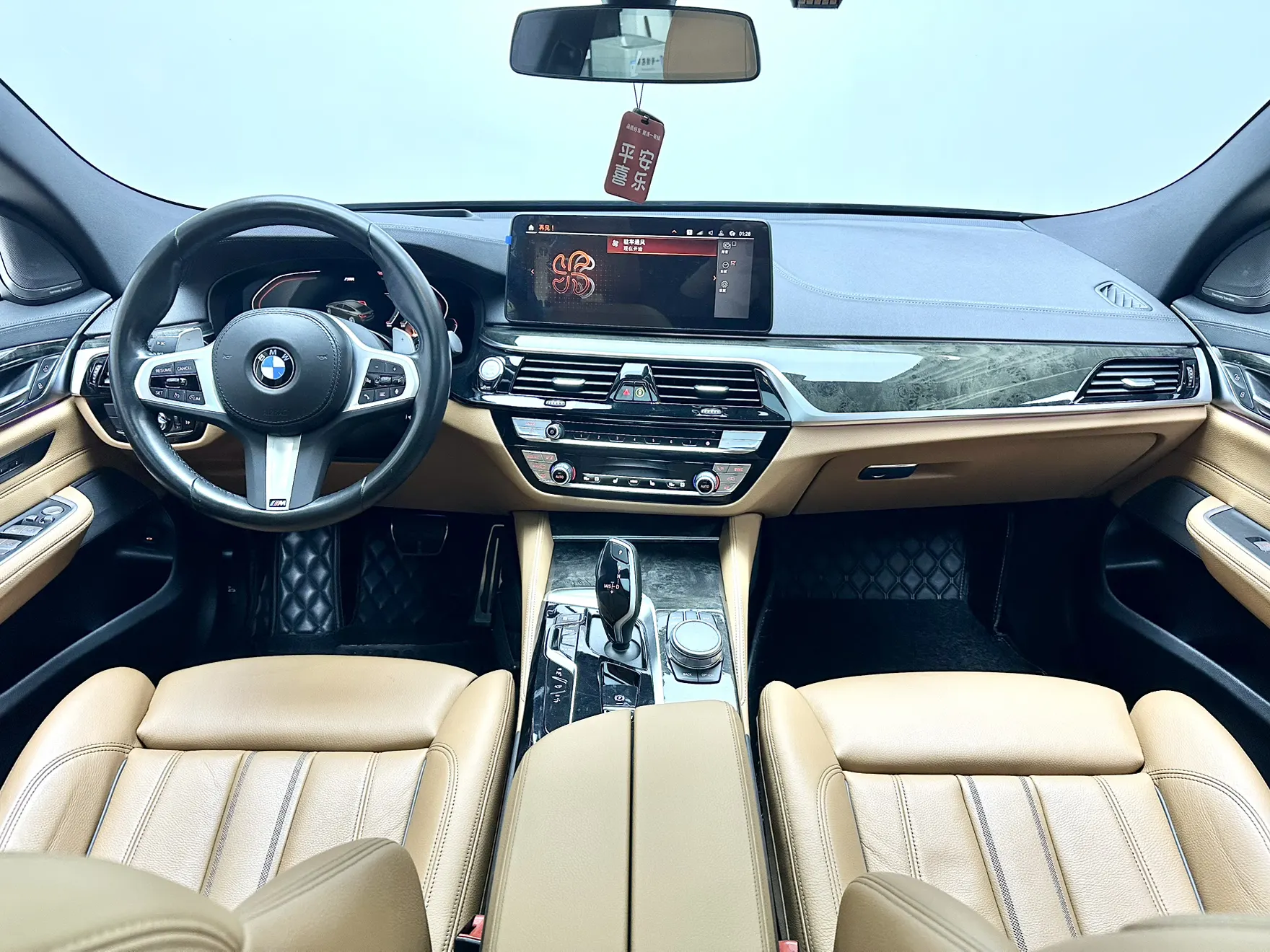 BMW 6GT, 2022 9