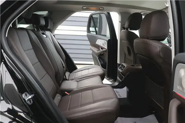 Mercedes-Benz GLE 450 4MATIC, 2023 18