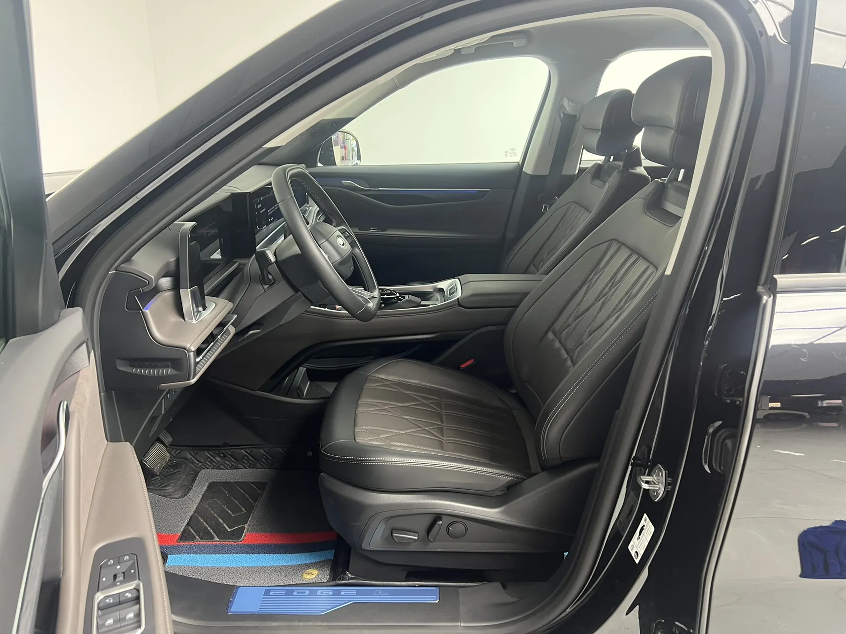 Ford Edge L, 2025 12