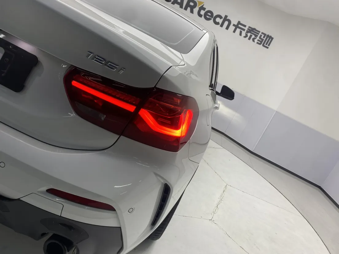 BMW 125i, 2023 10