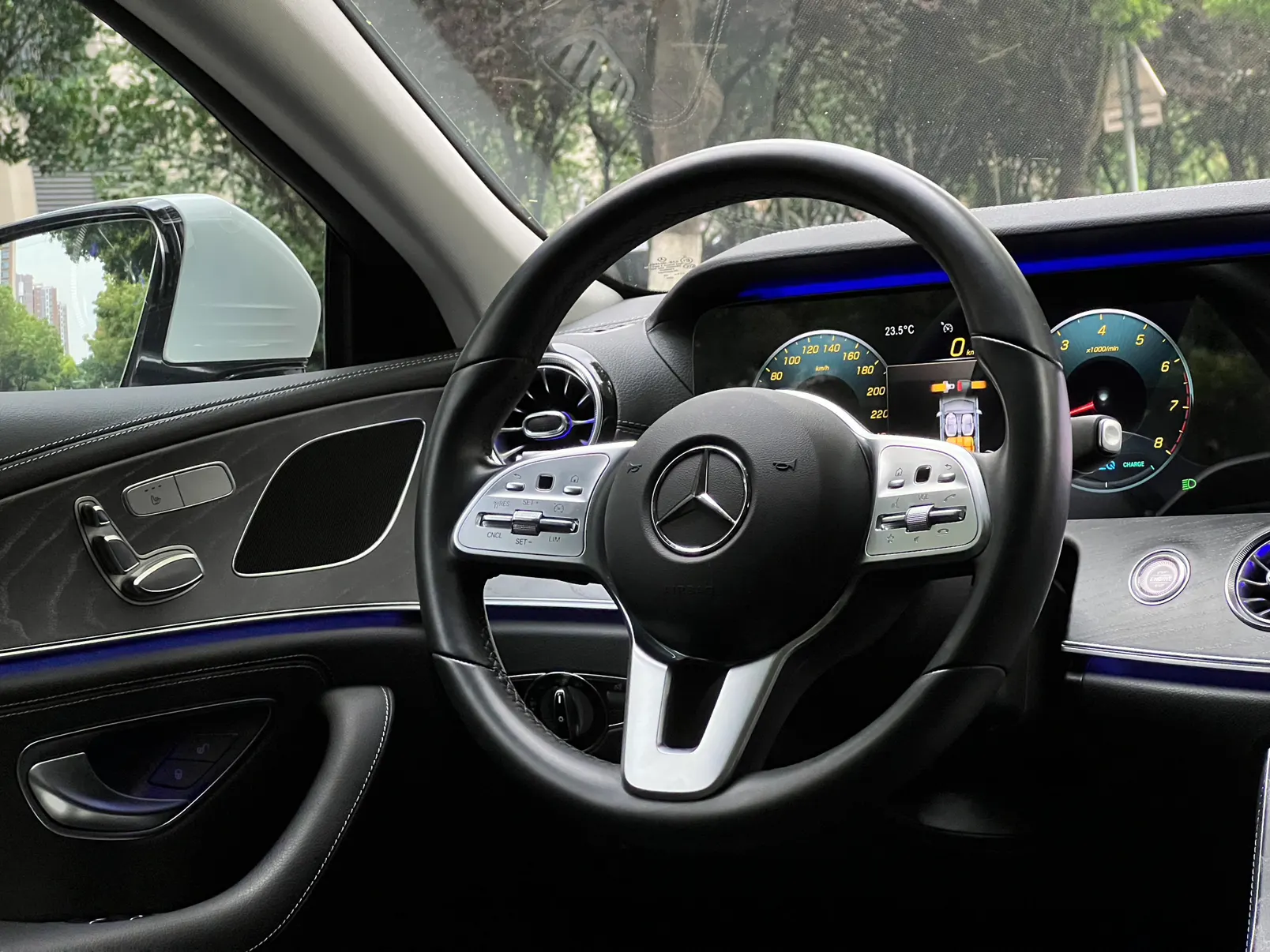 Mercedes-Benz CLS 260, 2021 18