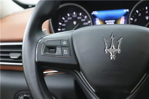Maserati Levante, 2018 14