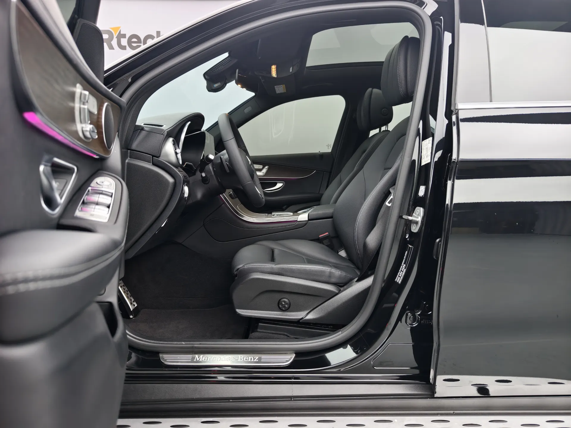Mercedes-Benz GLC 300 L, 2022 11