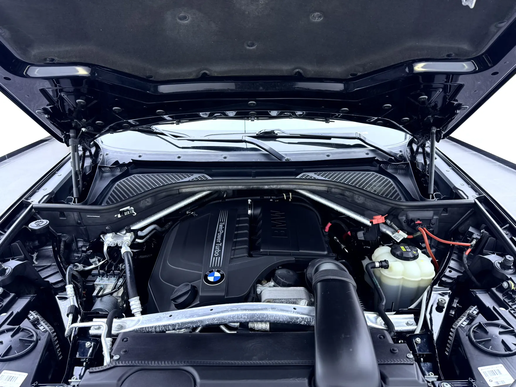 BMW X6, 2018 11