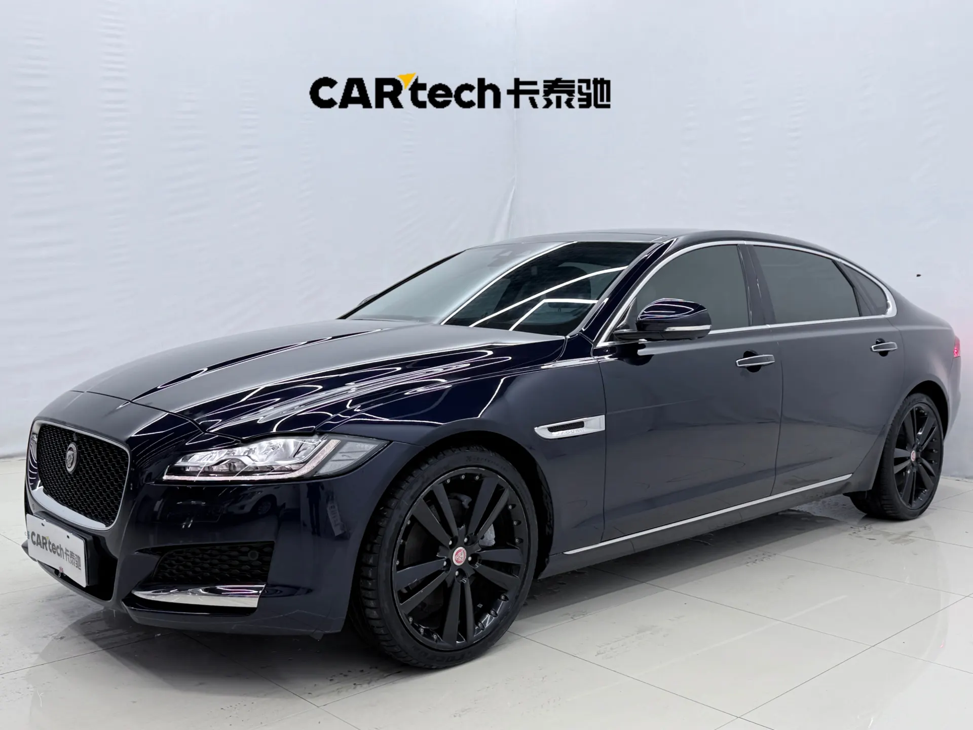 Jaguar XFL