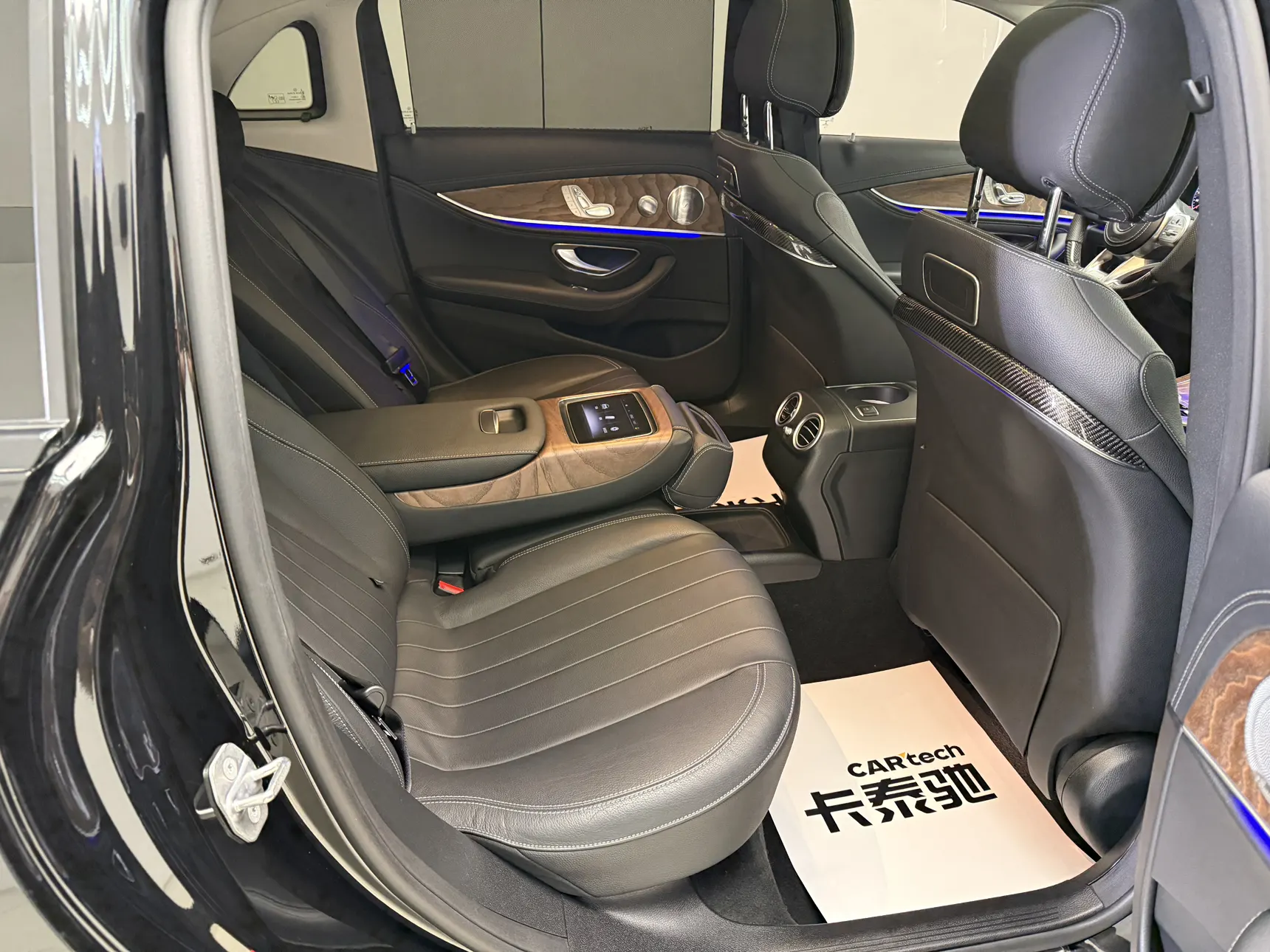 Mercedes-Benz E 320 L, 2018 17