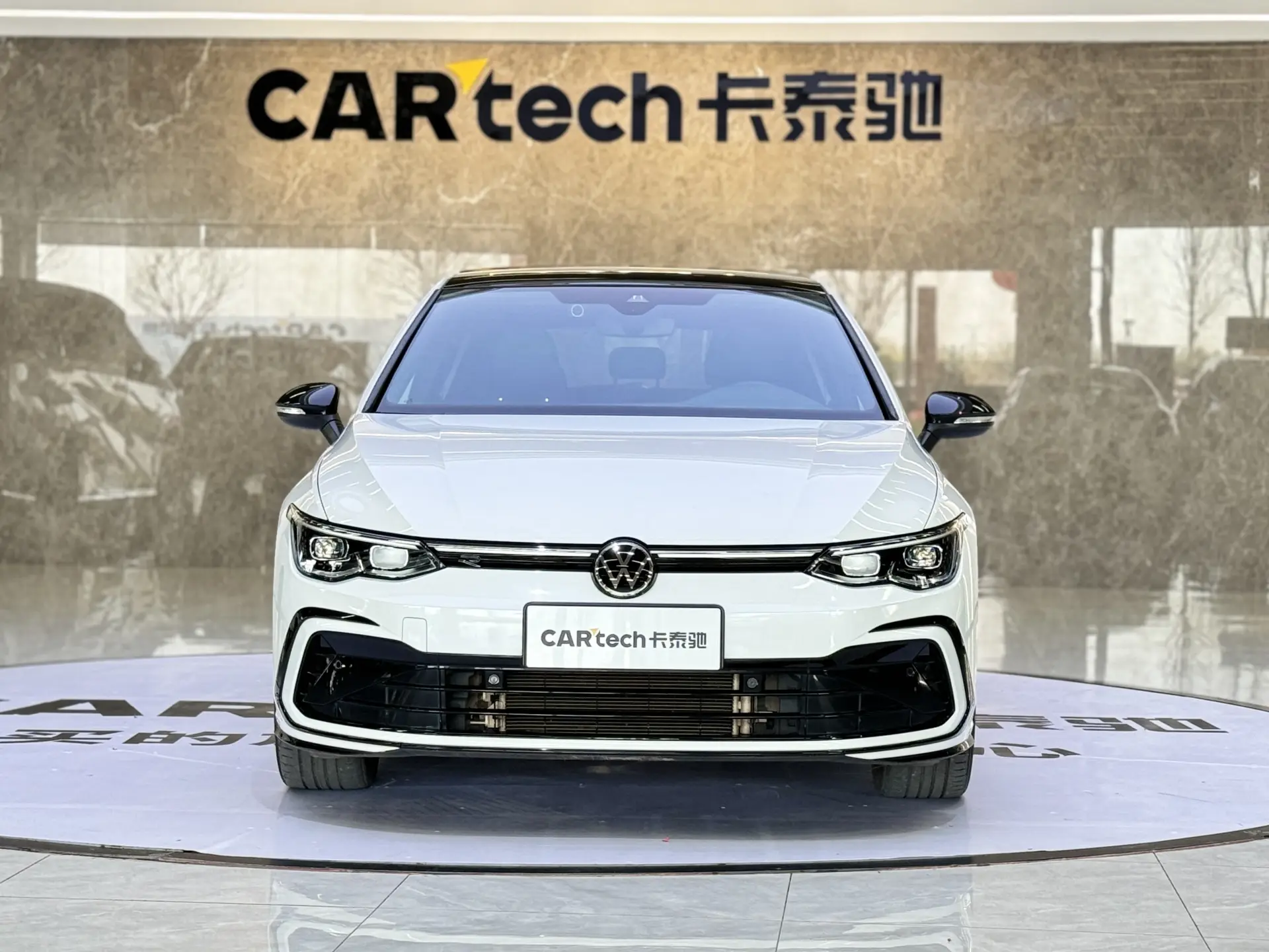 Volkswagen Golf, 2022 3