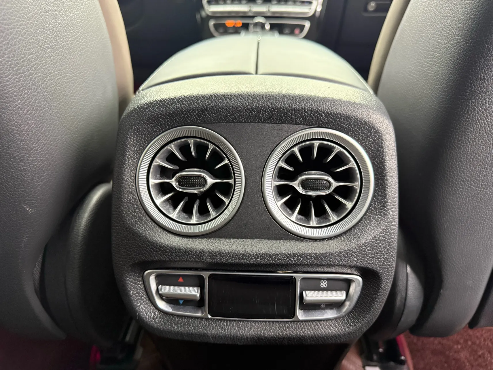 Mercedes-Benz G 500, 2022 14