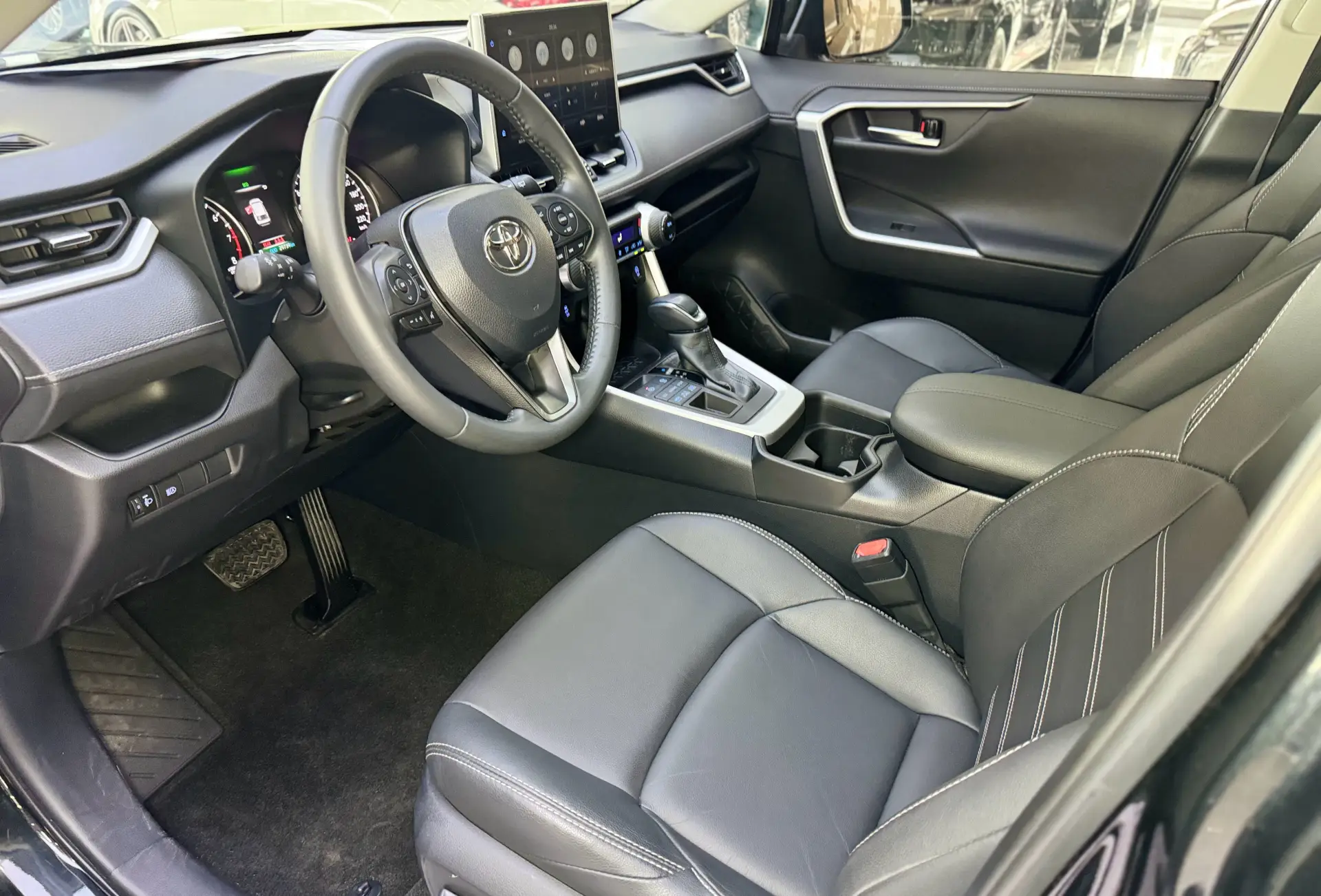 Toyota Wildlander, 2021 23