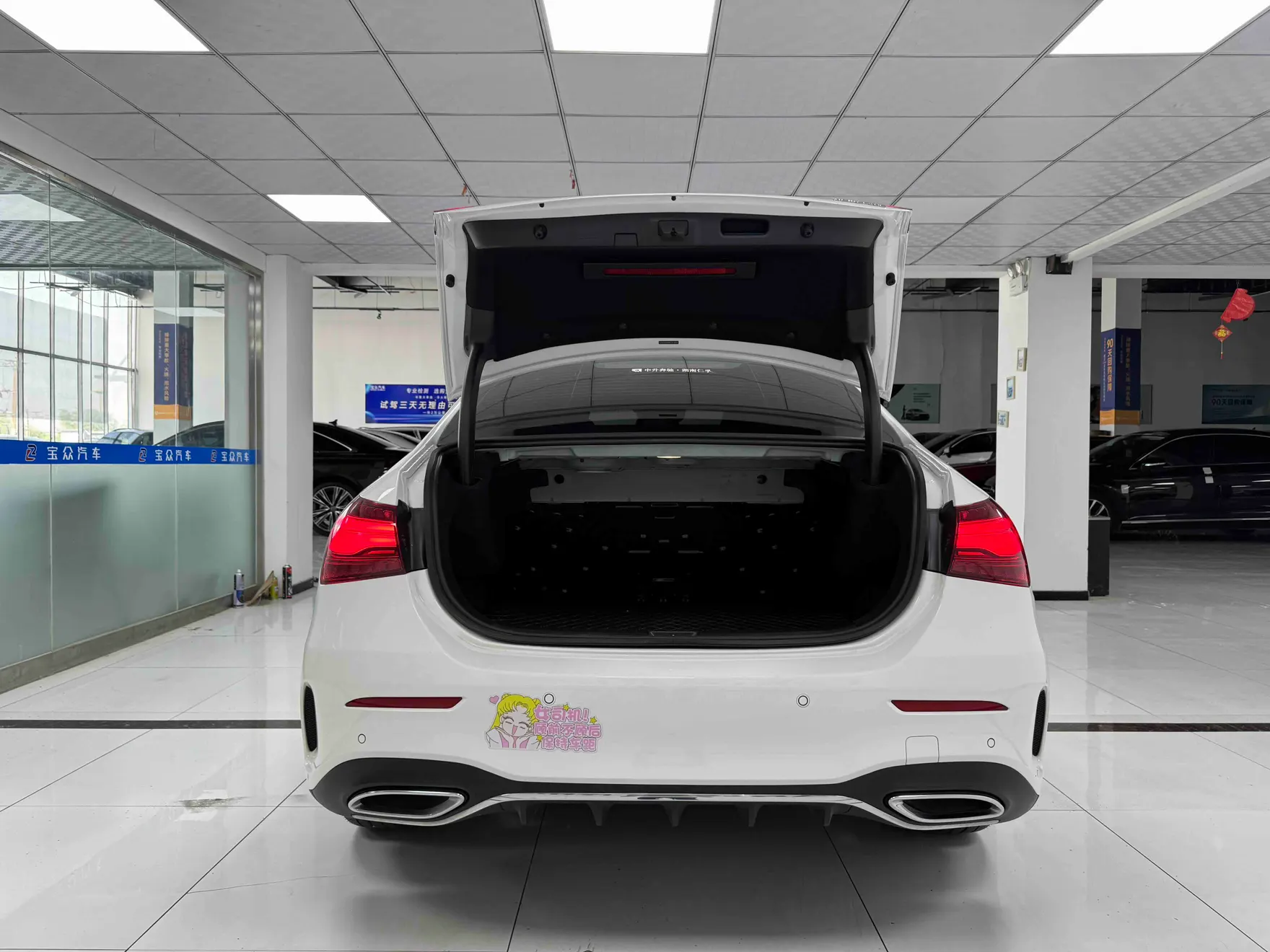 Mercedes-Benz A 200 L, 2024 6