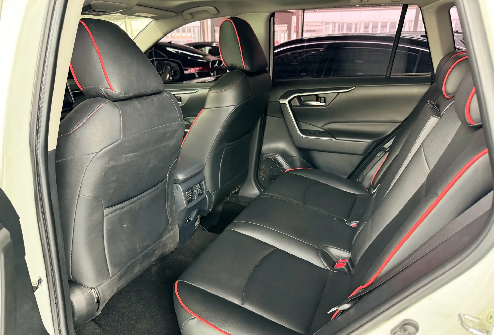 Toyota RAV4, 2021 23