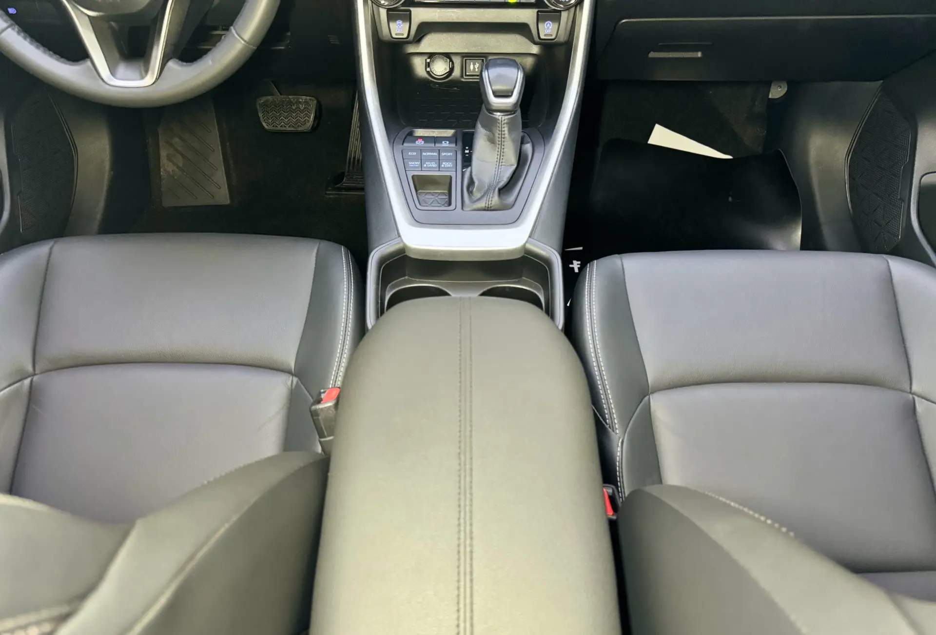 Toyota Wildlander, 2021 27