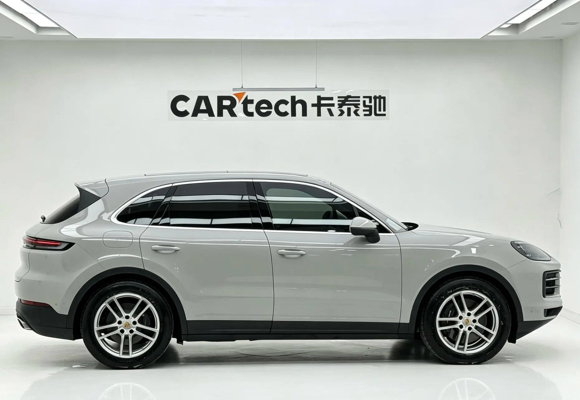 Porsche Cayenne, 2025 4