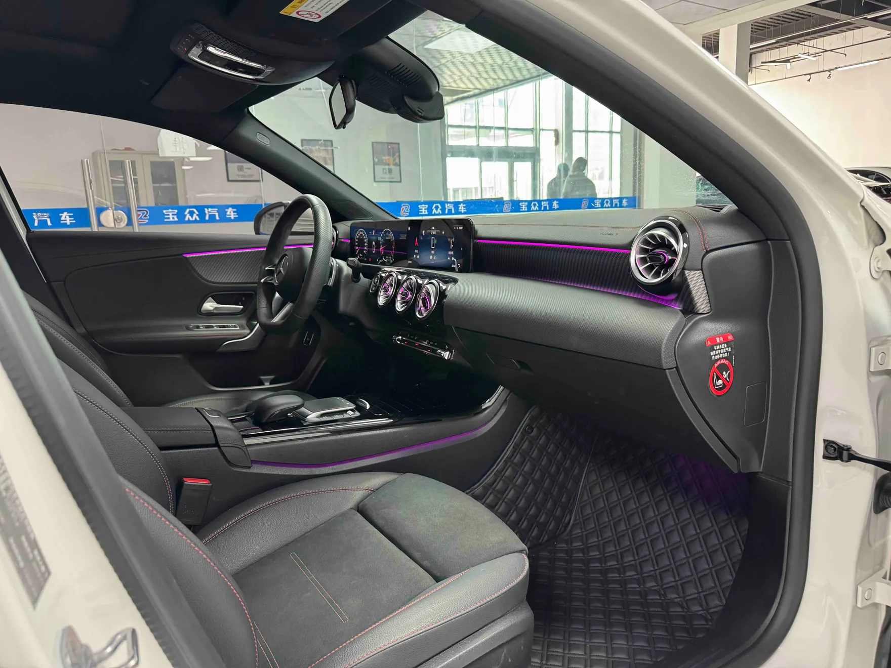 Mercedes-Benz A 200 L, 2024 2