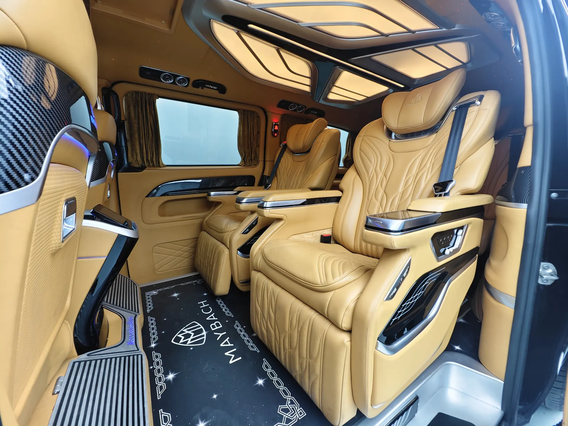 Mercedes-Benz Vito, 2024 14