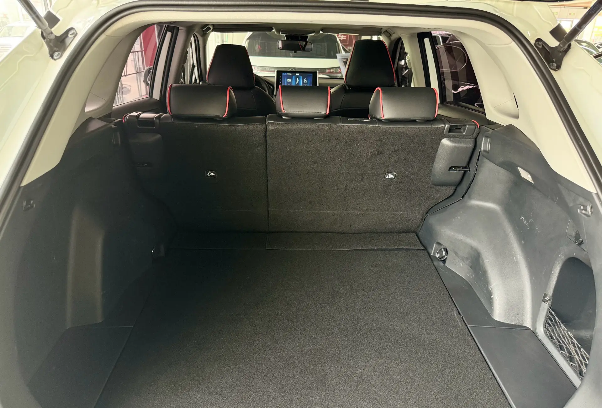Toyota RAV4, 2021 24