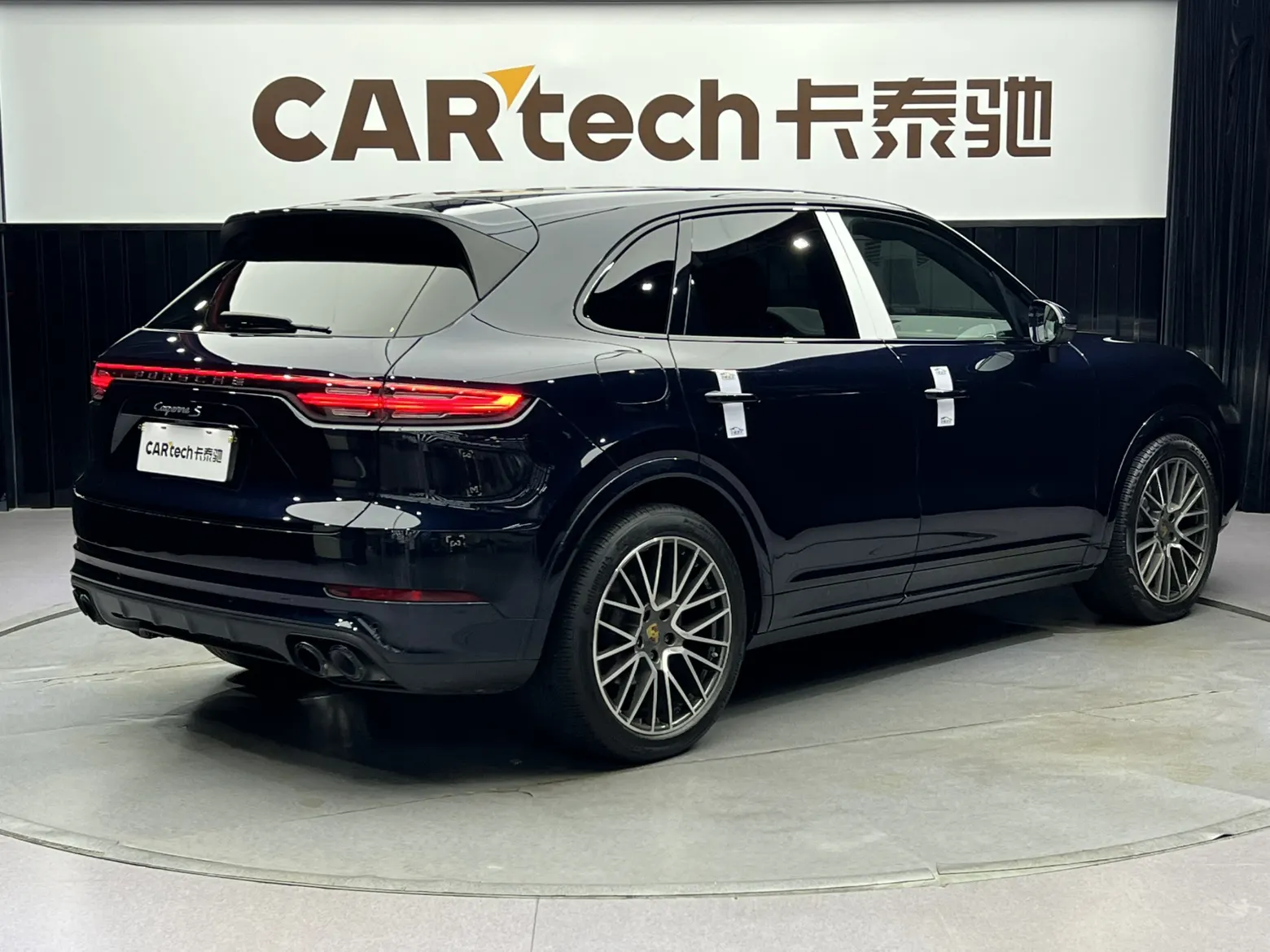 Porsche Cayenne, 2022 все фото