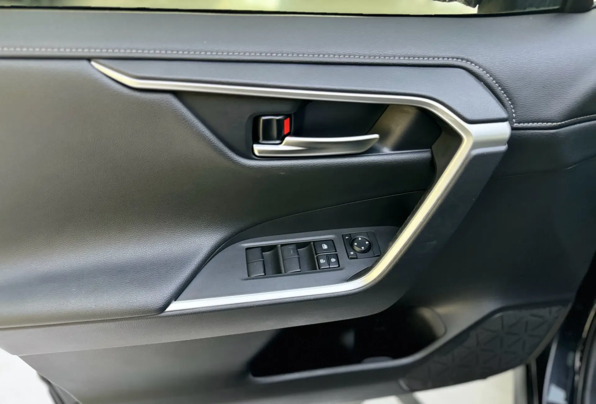 Toyota Wildlander, 2021 17