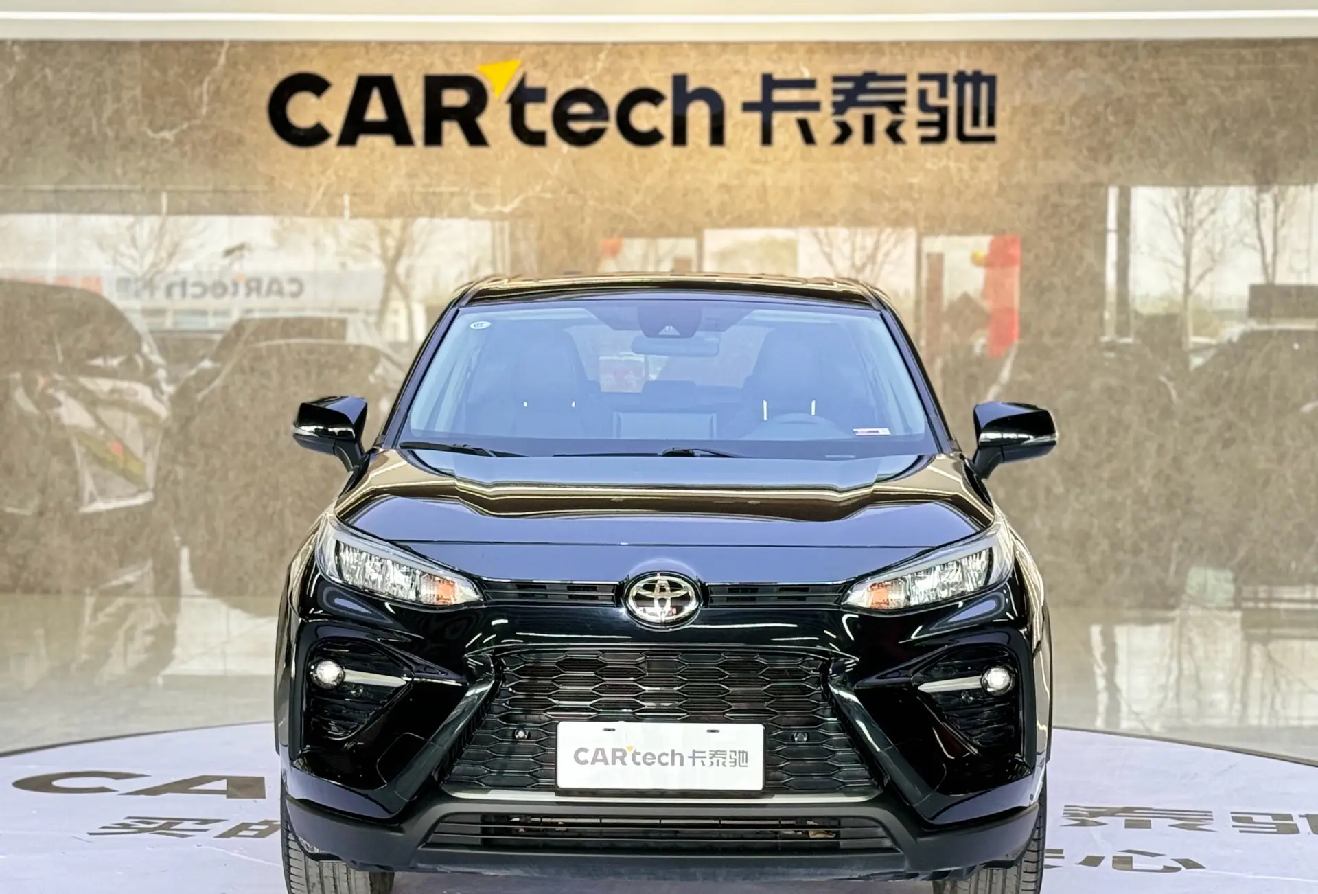 Toyota Wildlander, 2021 3