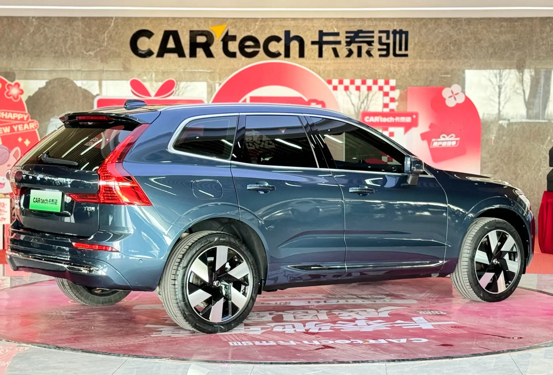 Volvo XC60, 2024 все фото