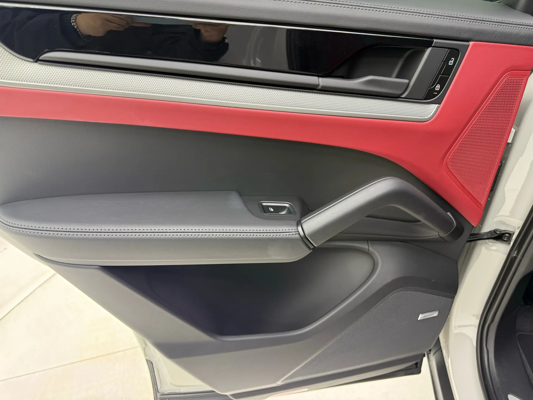 Porsche Cayenne, 2025 25