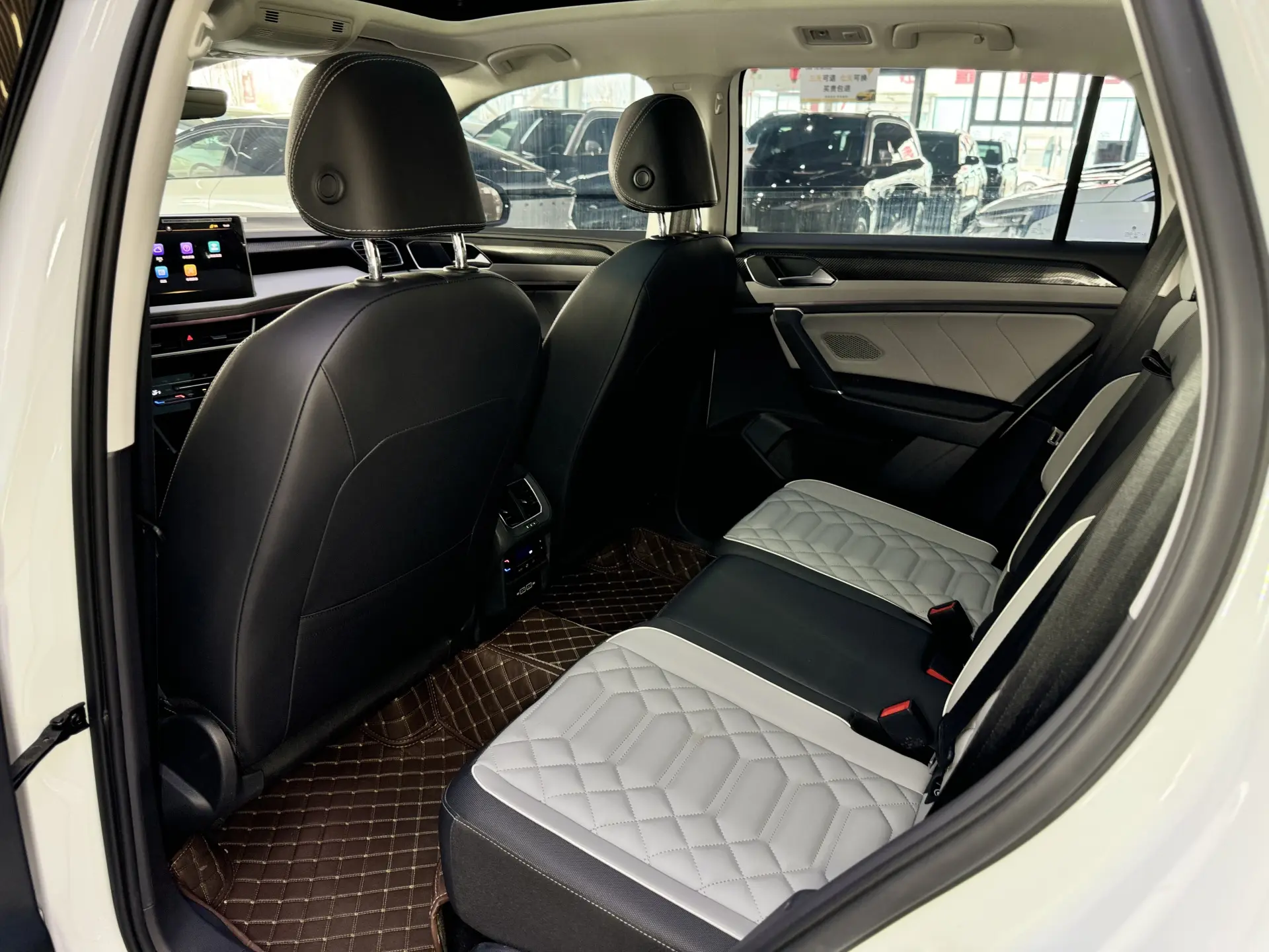 Volkswagen Tayron, 2022 25