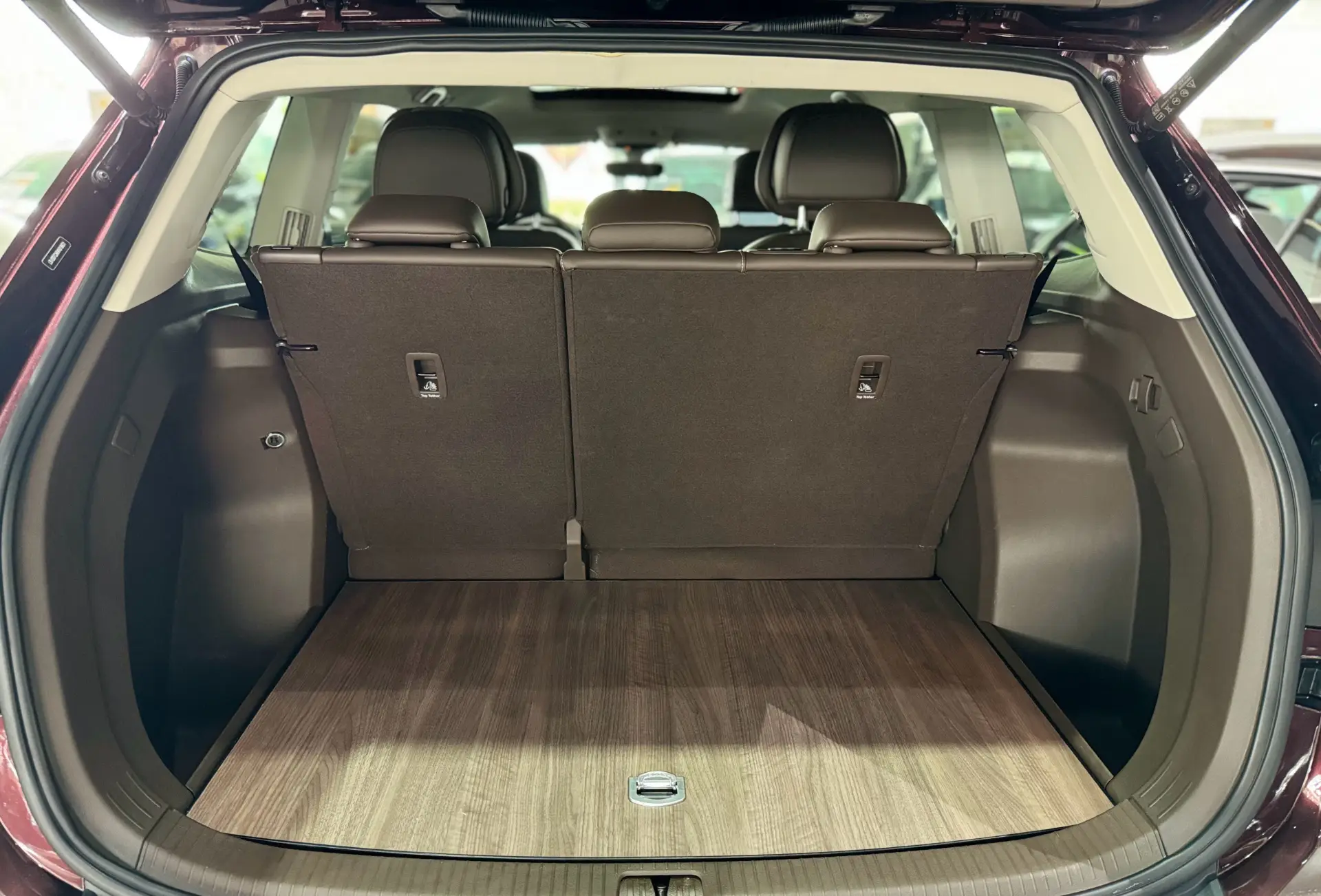 Volkswagen Viloran, 2023 25