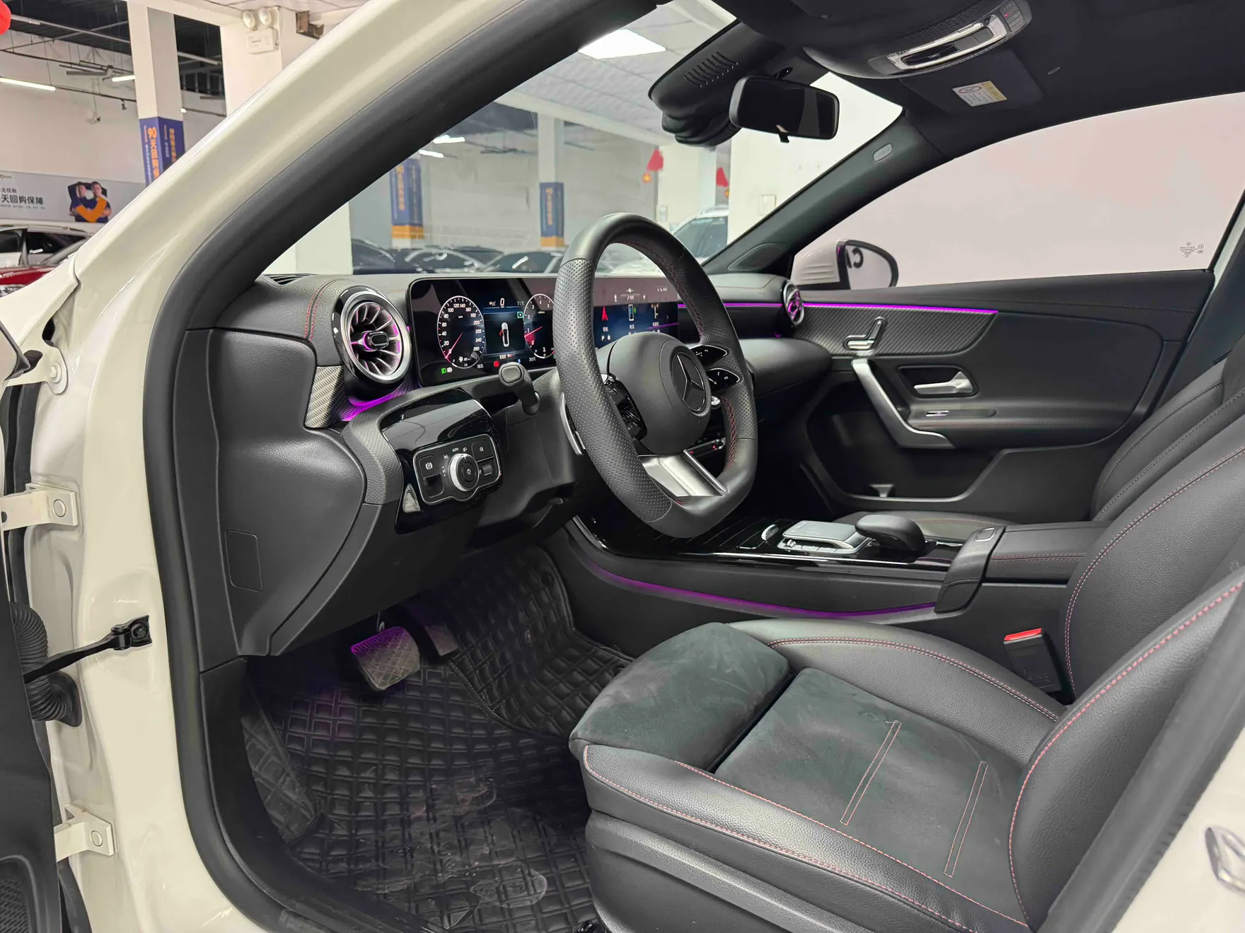 Mercedes-Benz A 200 L, 2024 4