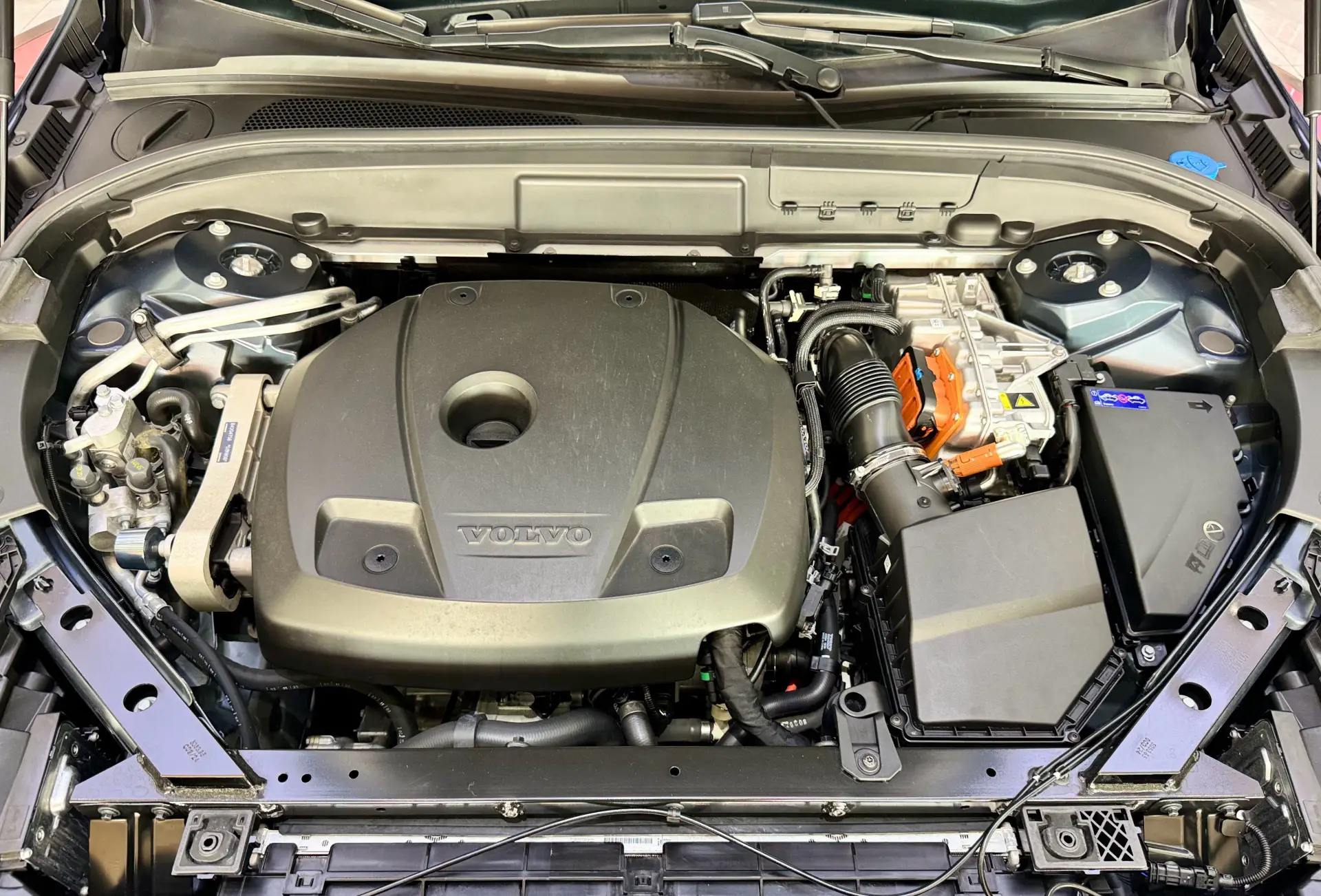 Volvo XC60, 2024 12