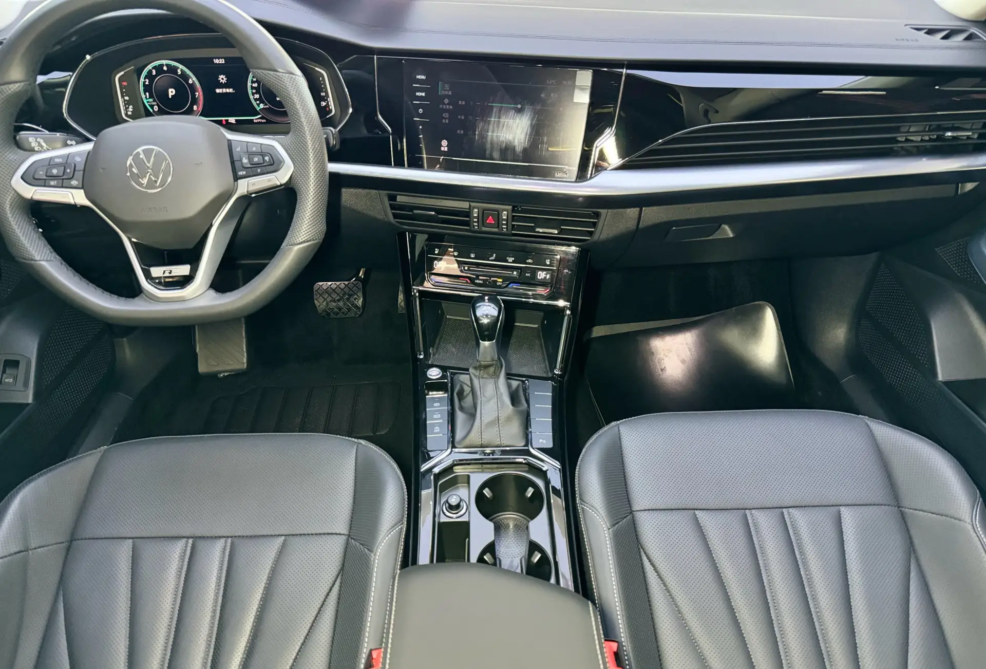 Volkswagen Passat, 2026 16