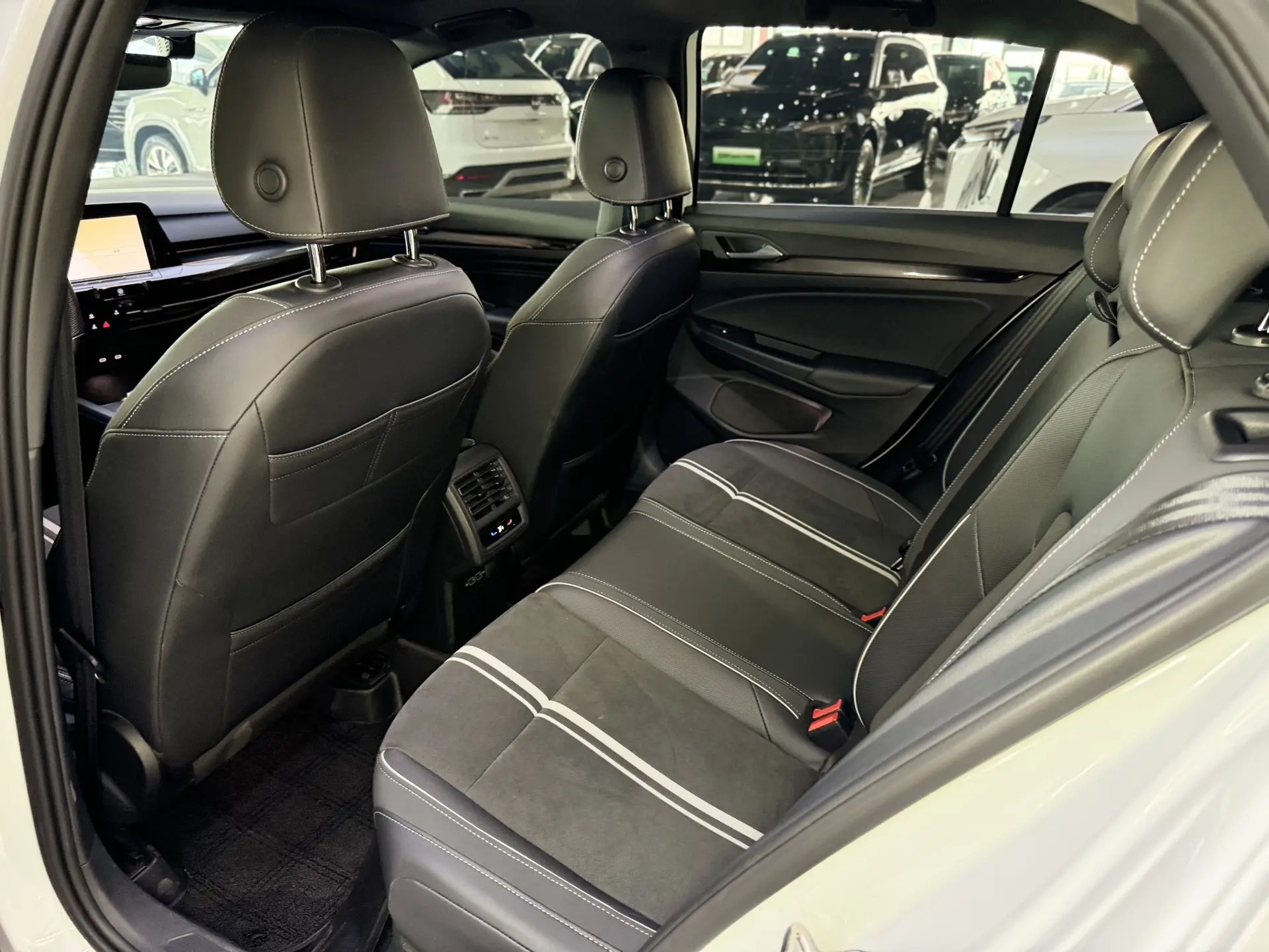 Volkswagen Golf, 2022 26