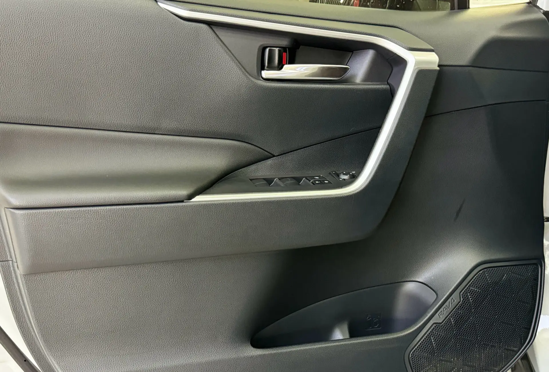 Toyota RAV4, 2021 27