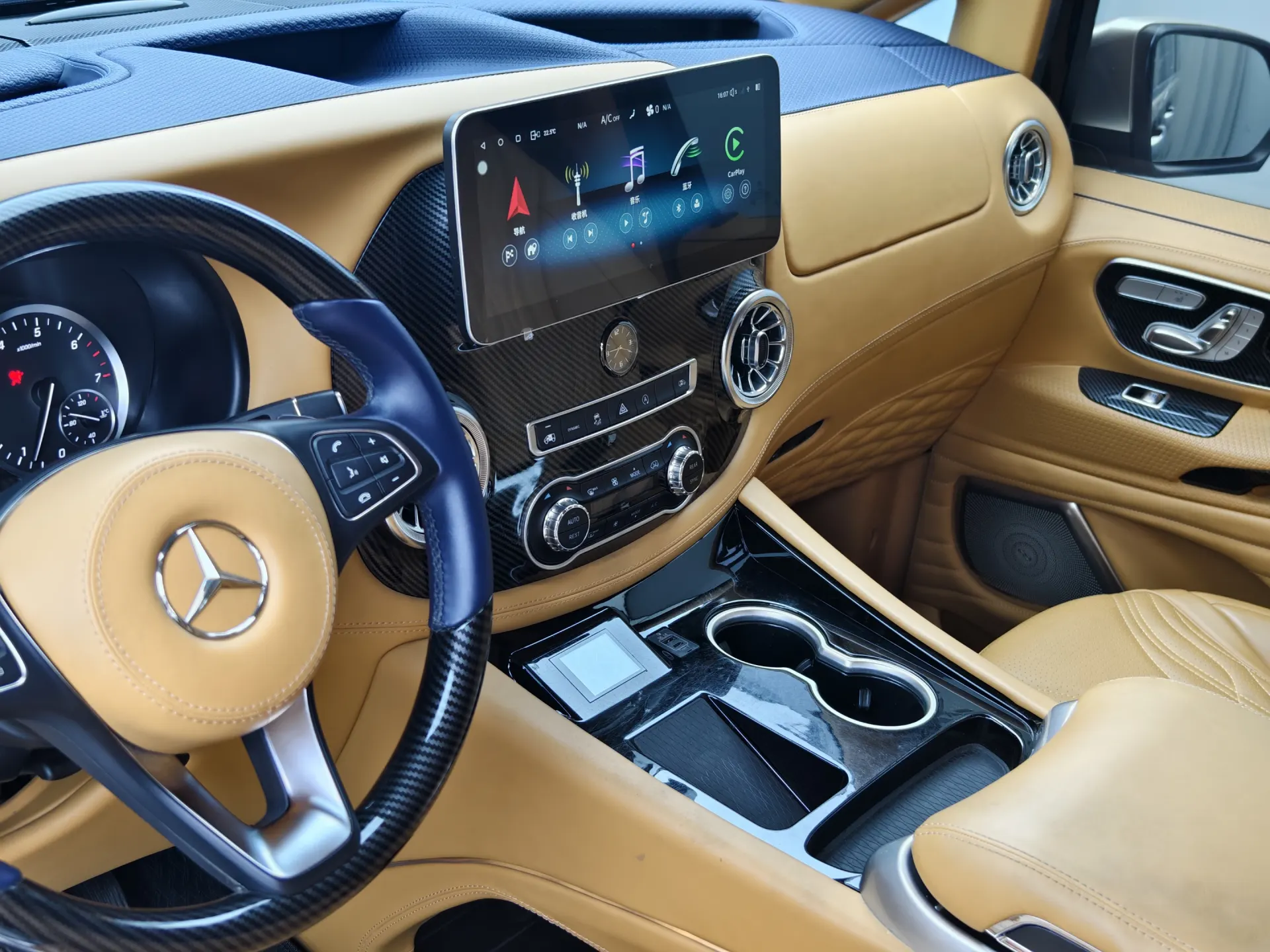 Mercedes-Benz Vito, 2024 19