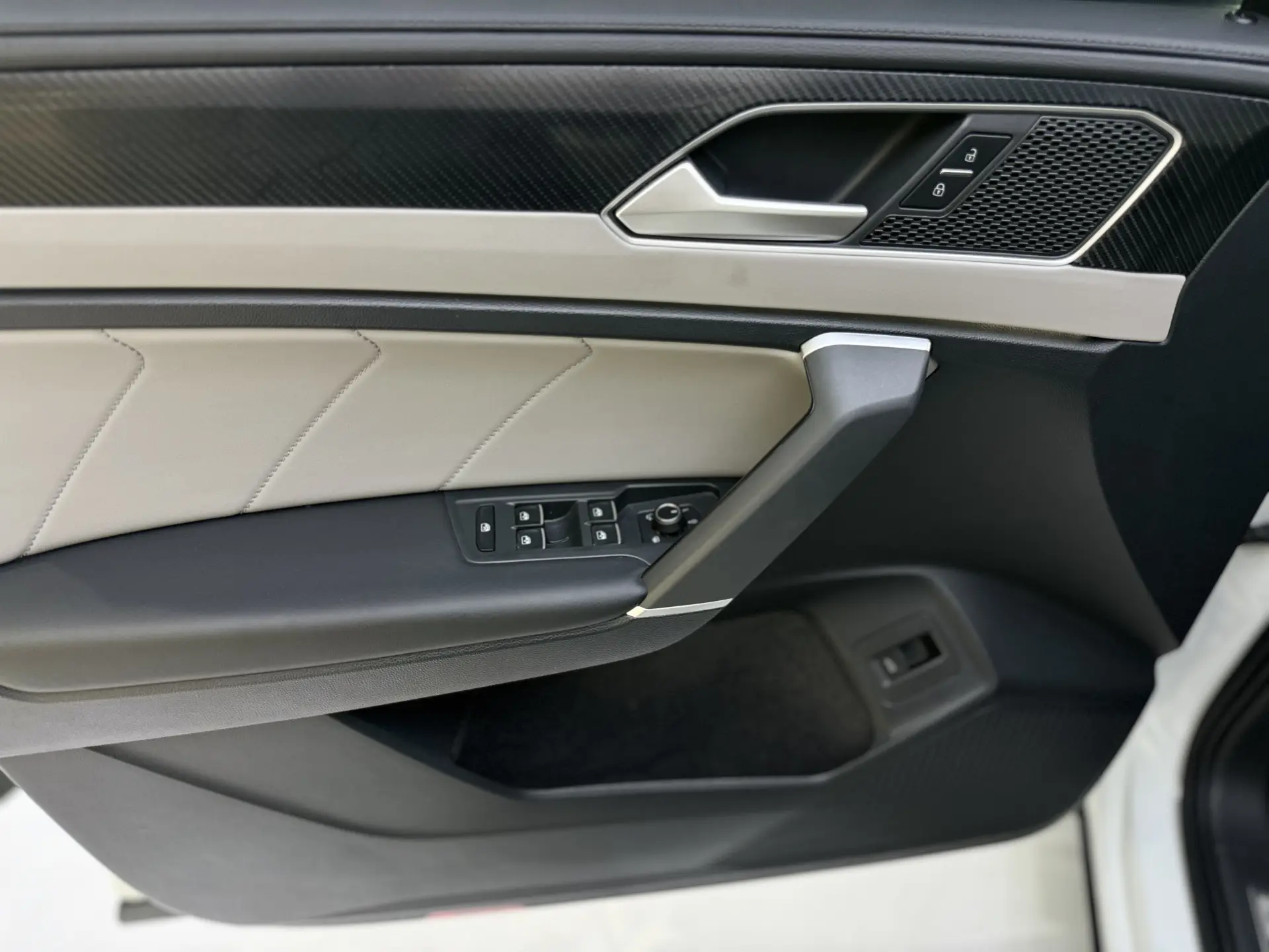 Volkswagen Tayron, 2022 26
