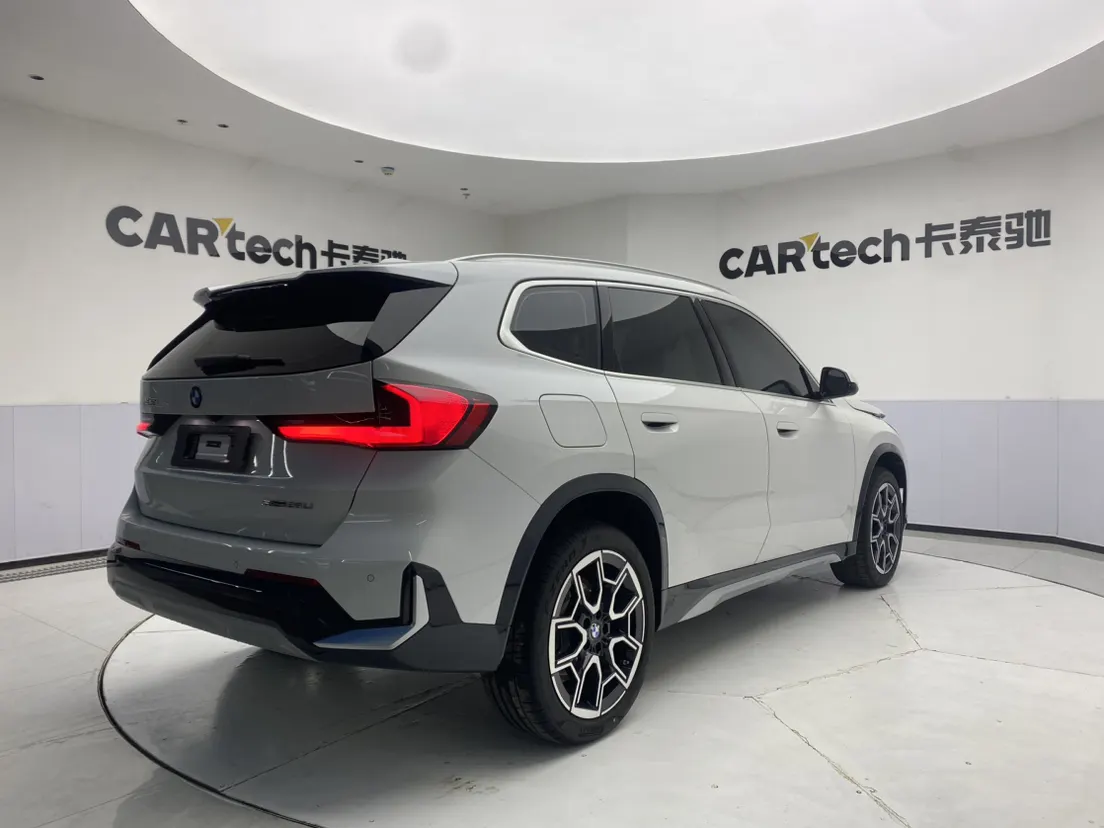 BMW X1, 2026 все фото