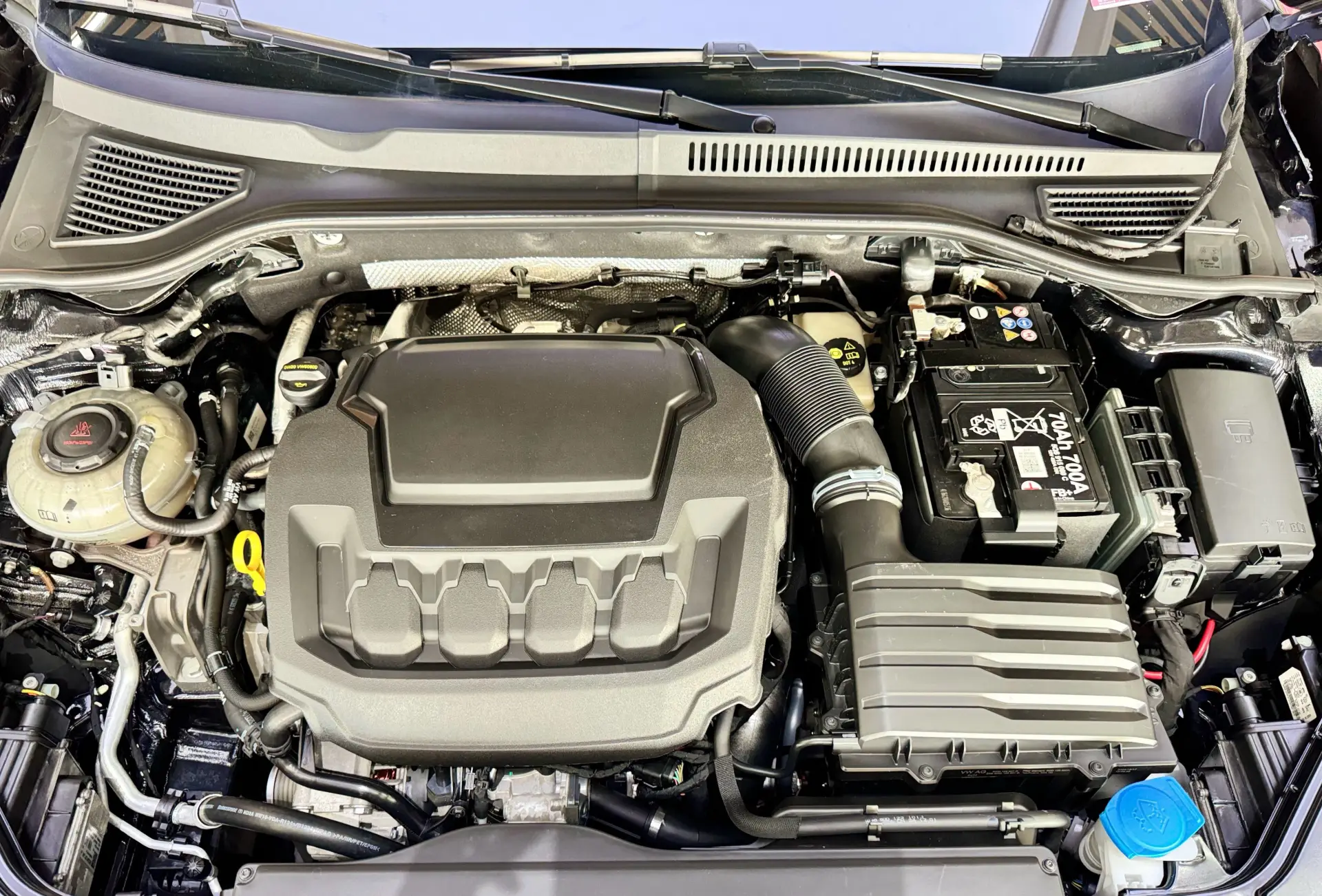 Volkswagen Passat, 2026 12