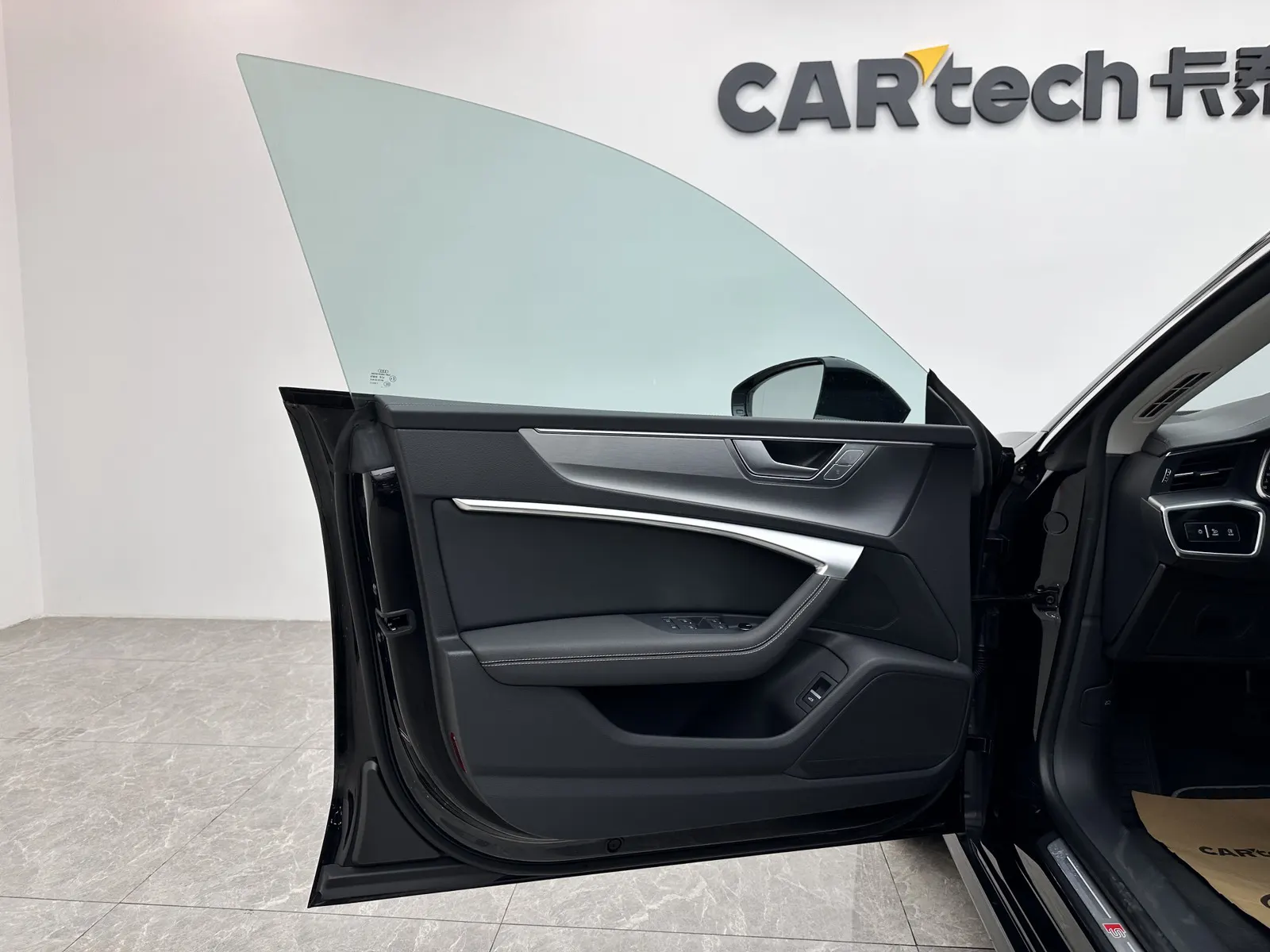 Audi A7L 45 TFSI, 2024 17