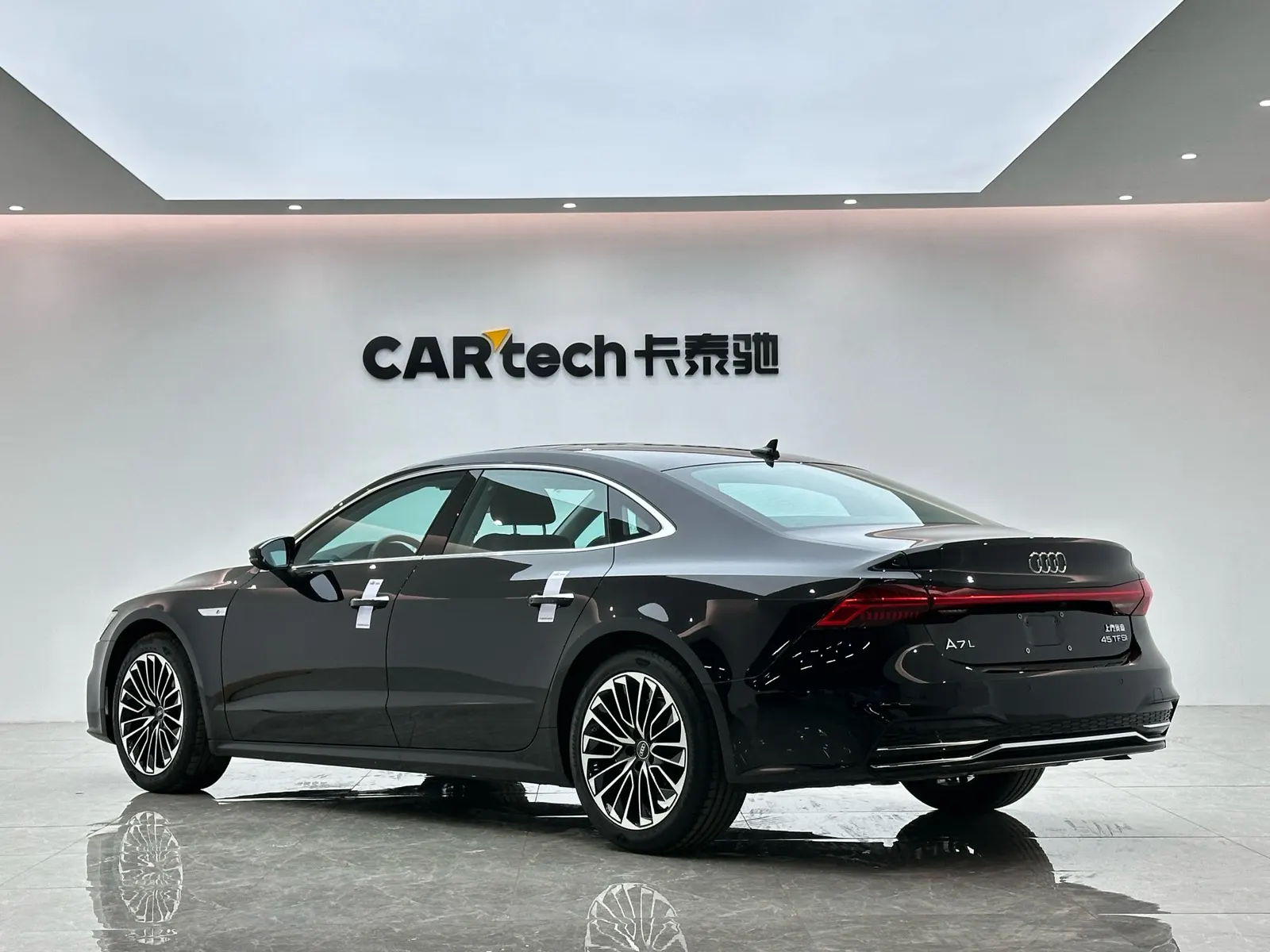 Audi A7L 45 TFSI, 2024 3