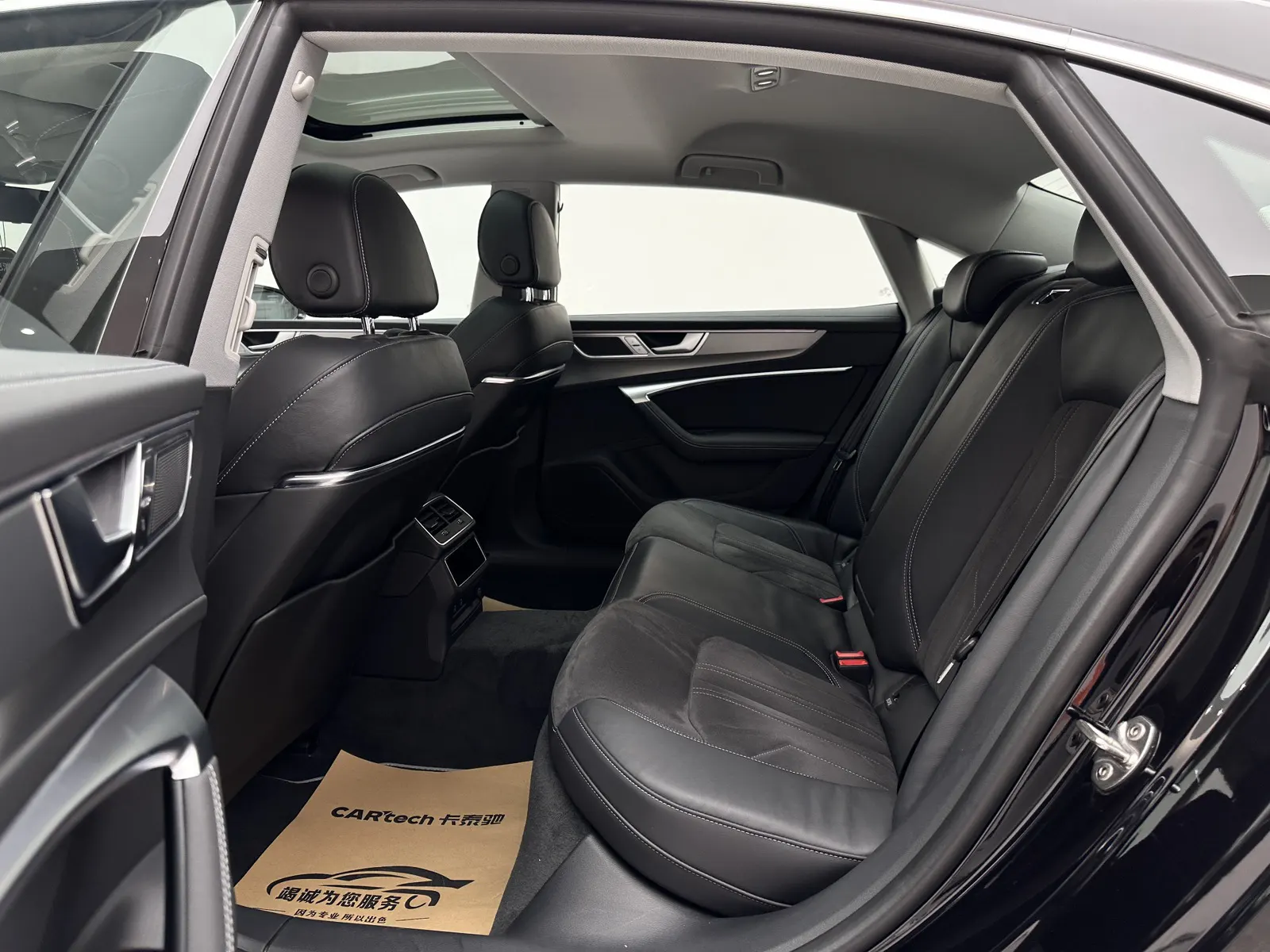 Audi A7L 45 TFSI, 2024 9