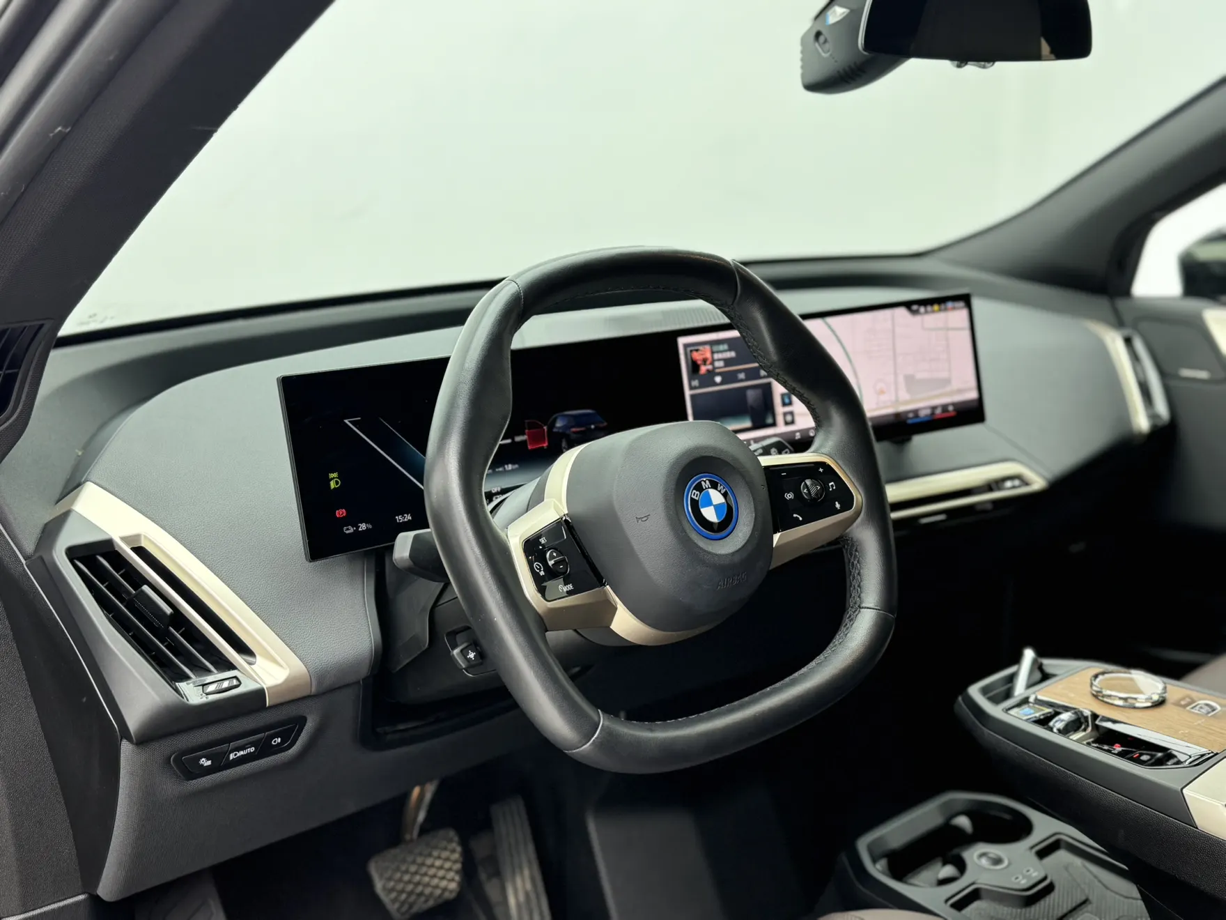 BMW iX, 2024 15