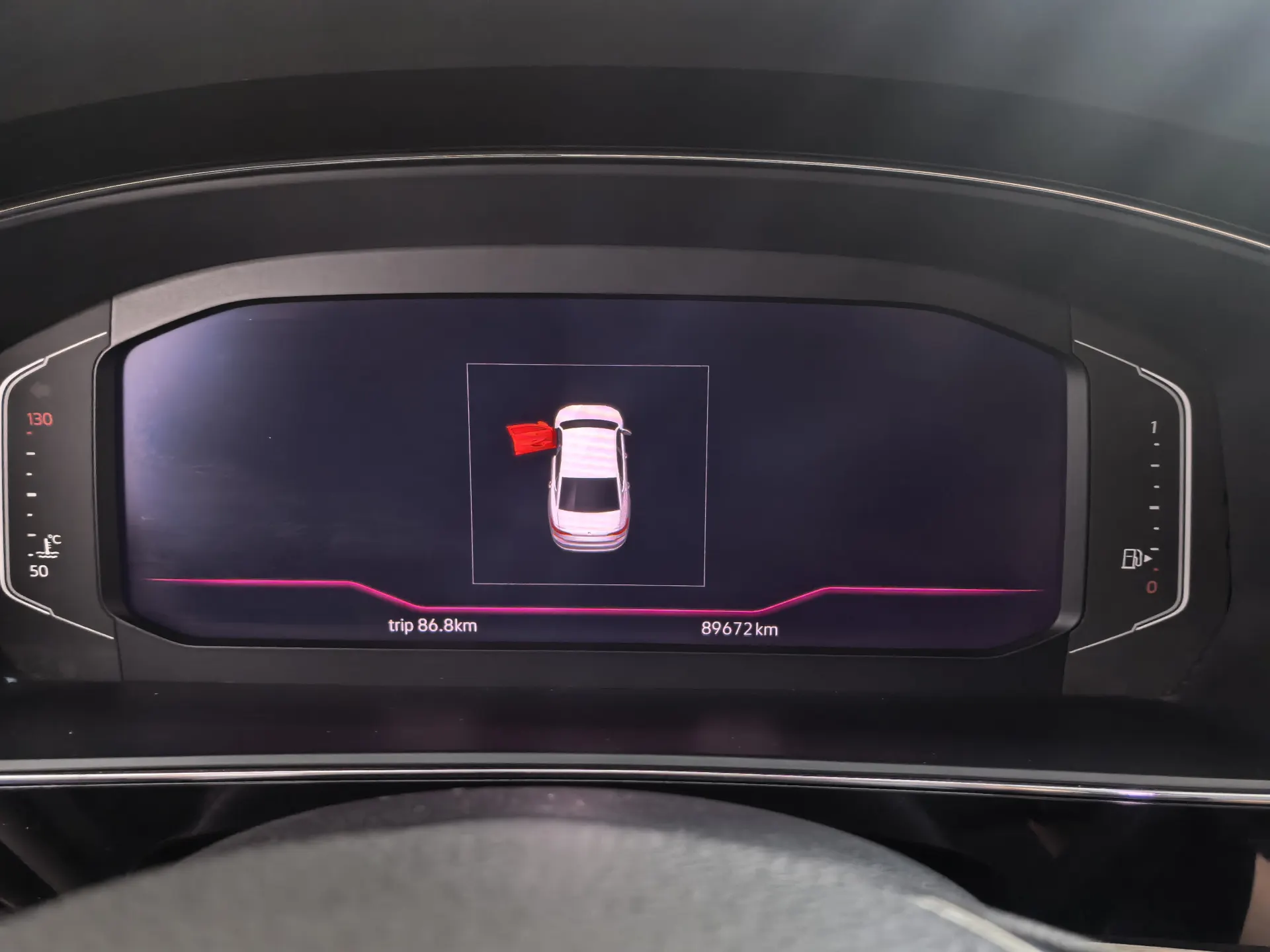 Volkswagen Passat, 2020 11