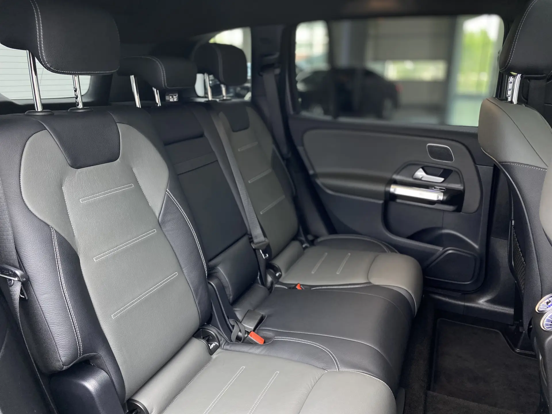 Mercedes-Benz GLB, 2022 11