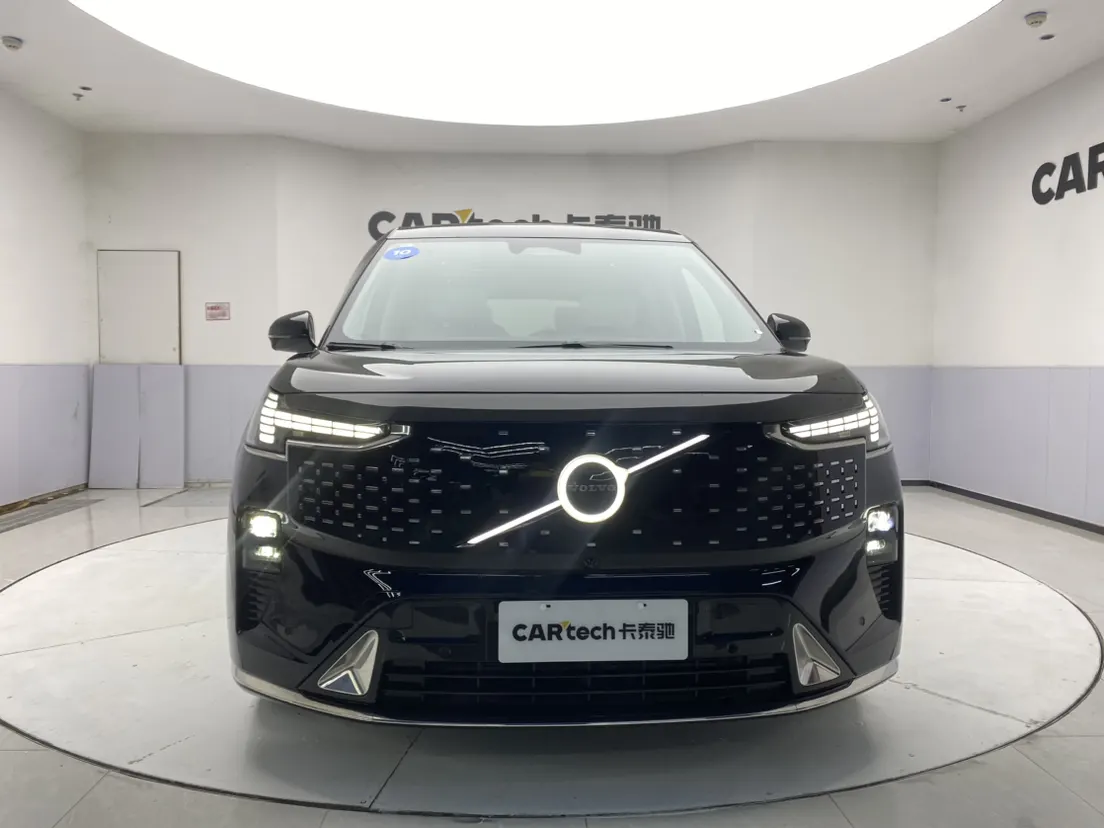 Volvo EM90, 2026 2