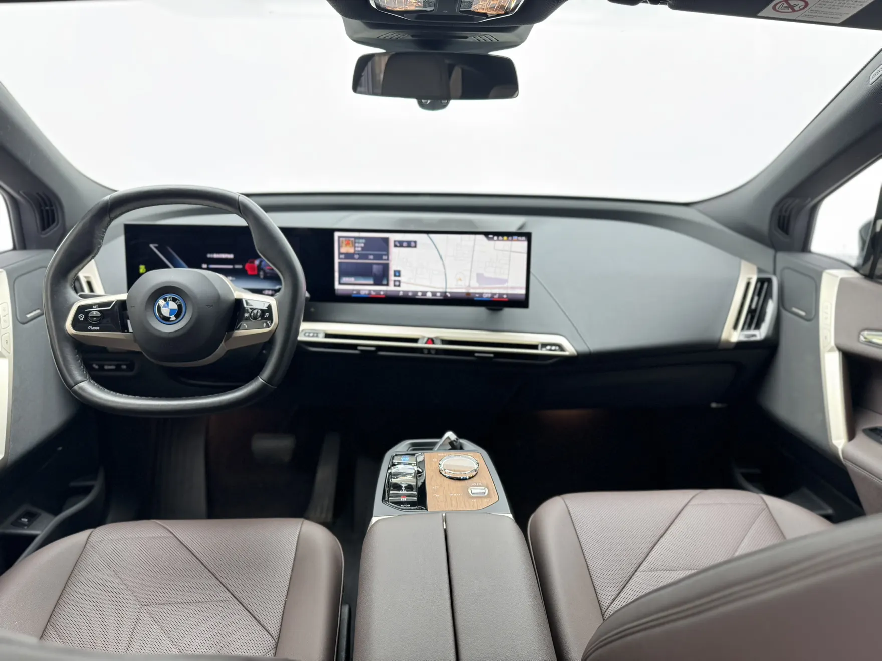BMW iX, 2024 16